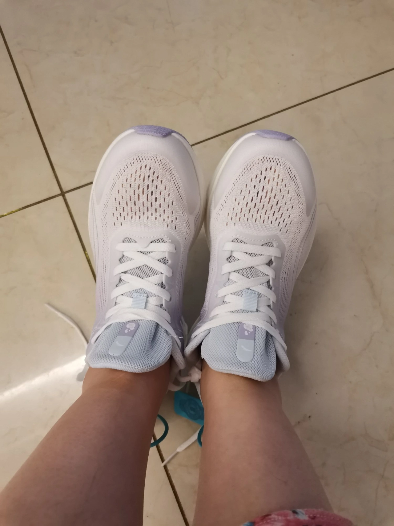 氢跑 6，夏日慢跑的贴心搭子