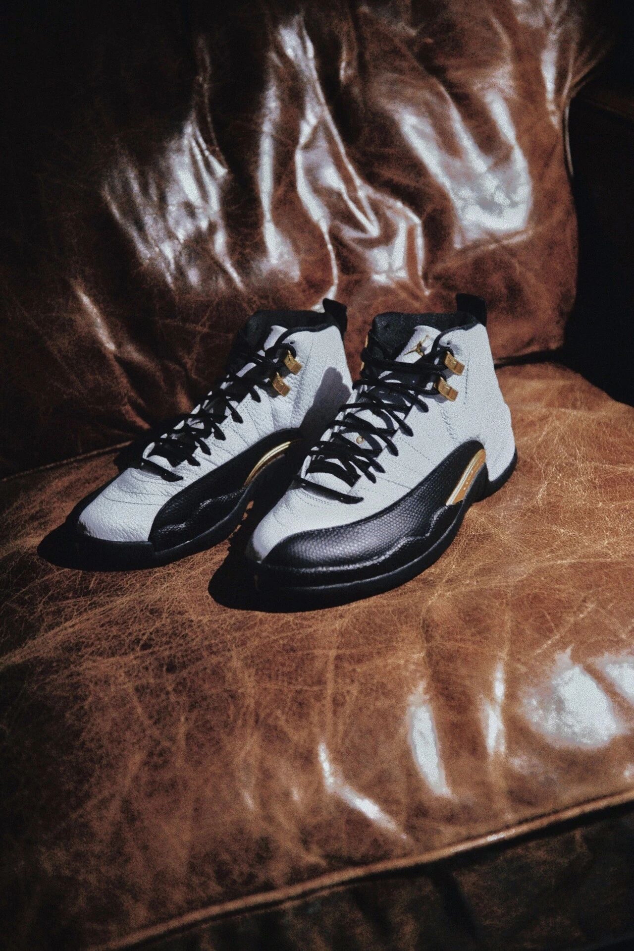 我在得物聊篮球|被严重低估的 aj12
