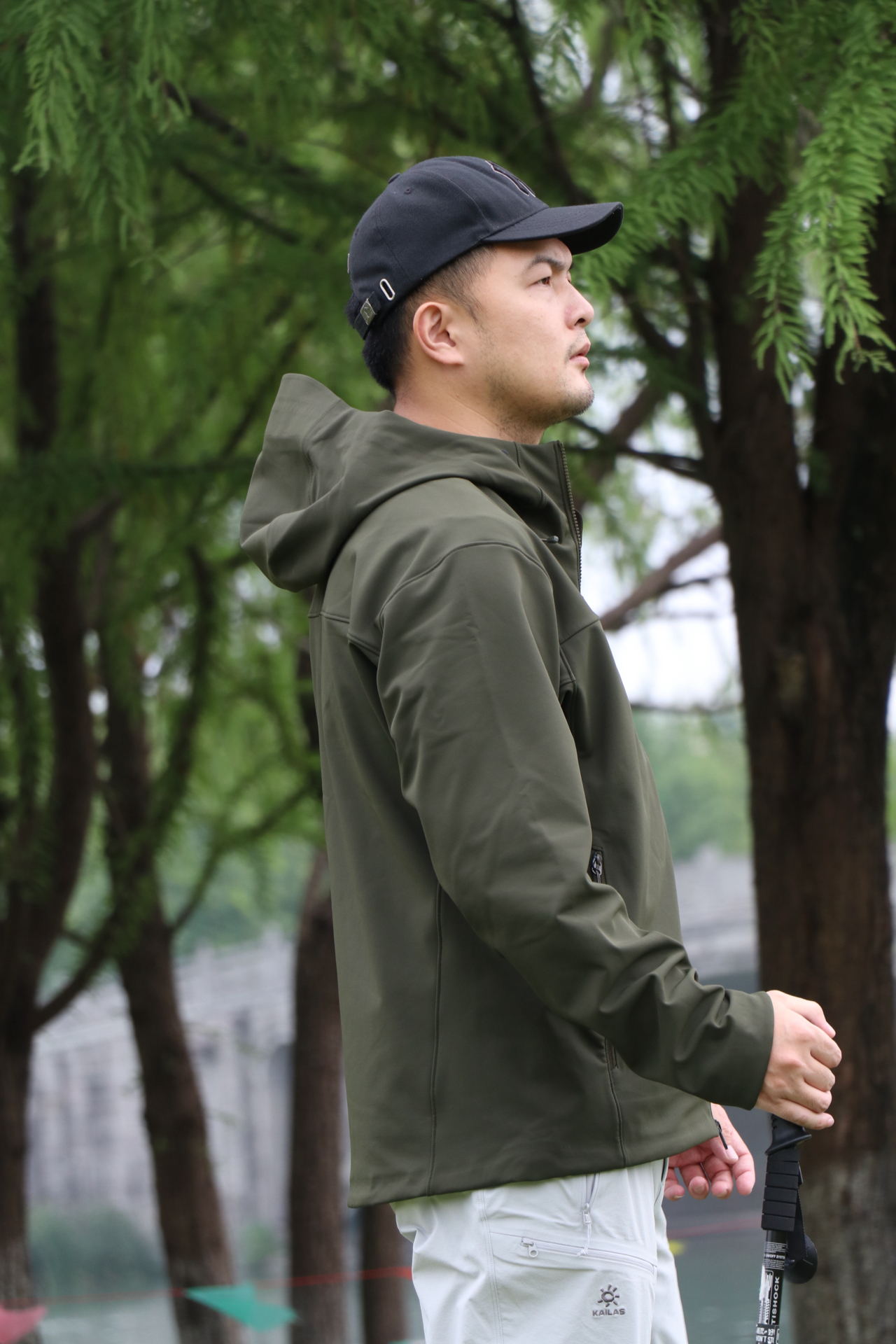 白色估计也就我敢冲了!户外走走忘记平日烦恼