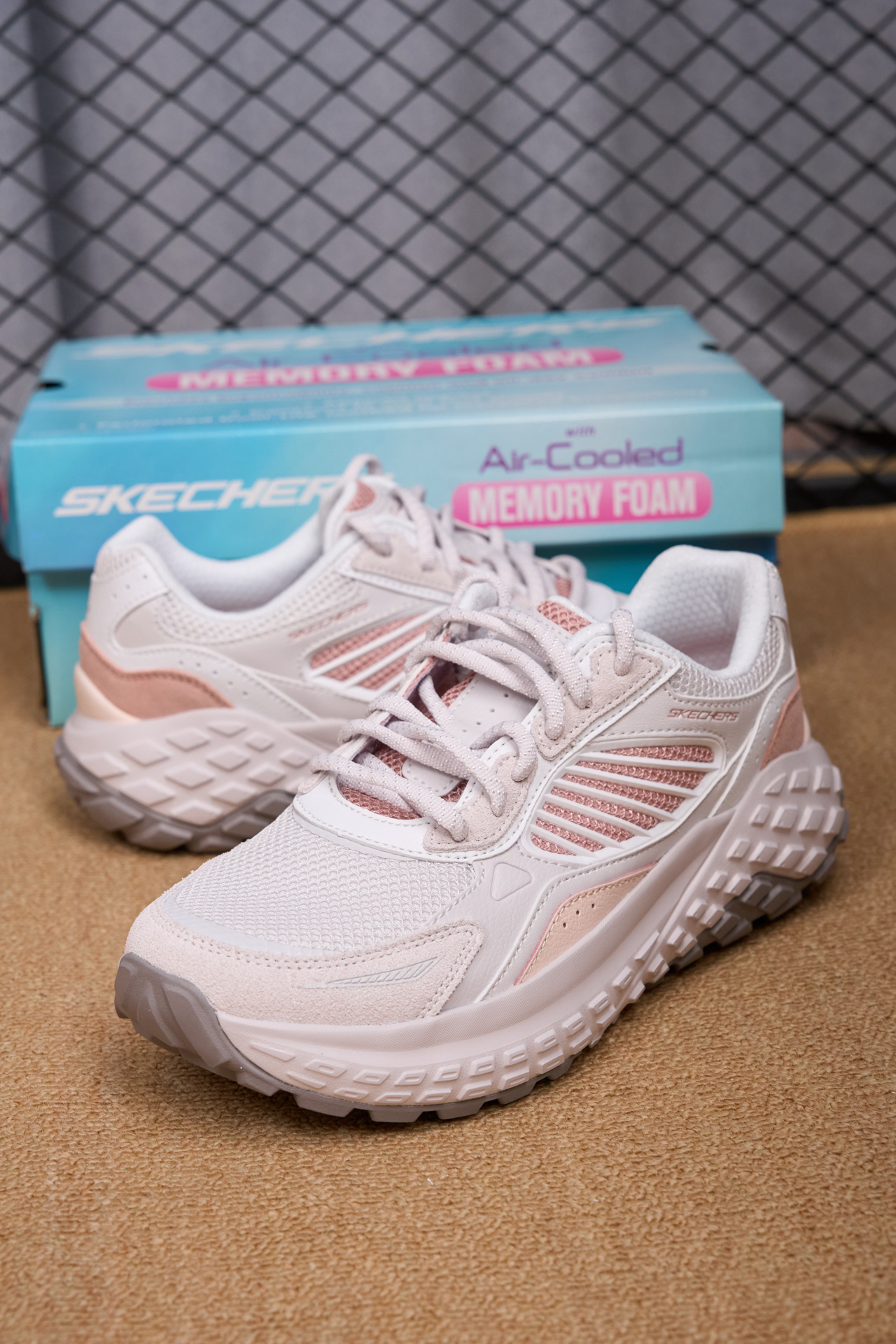 粉白老爹鞋绝了！户外暴走不累脚👟