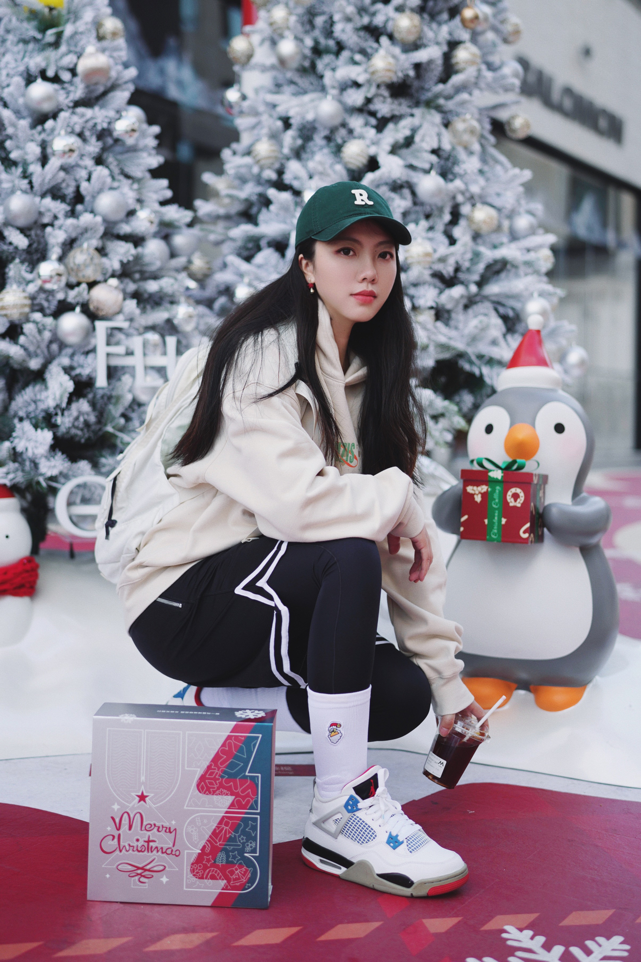 运动风圣诞穿搭已就位！🎄