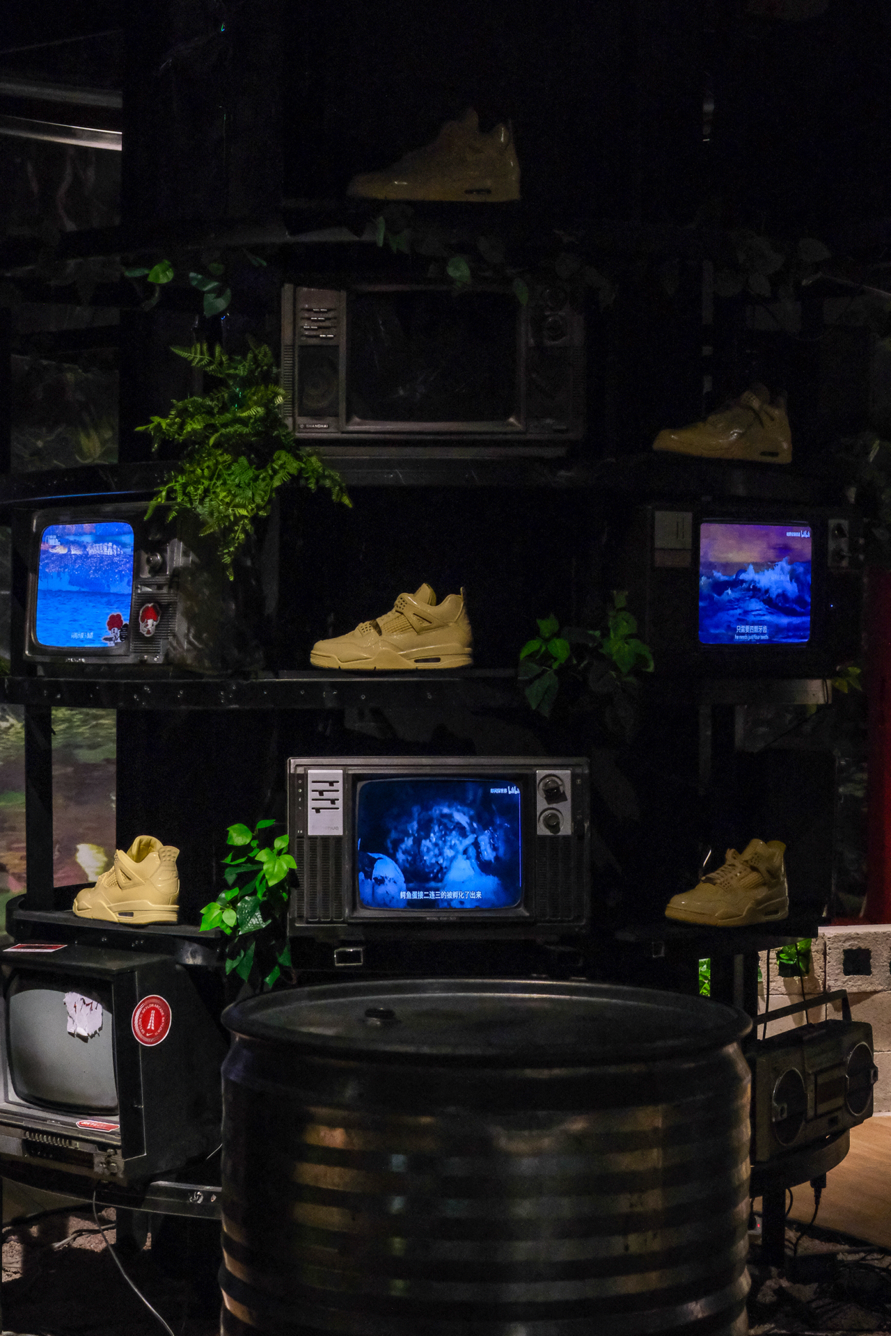 质感绝了 J Balvin x AJ4