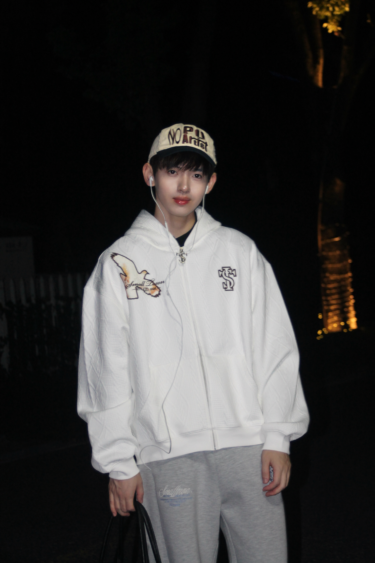 🌙 夜间Citywalk | 一套拿捏美式复古少年感