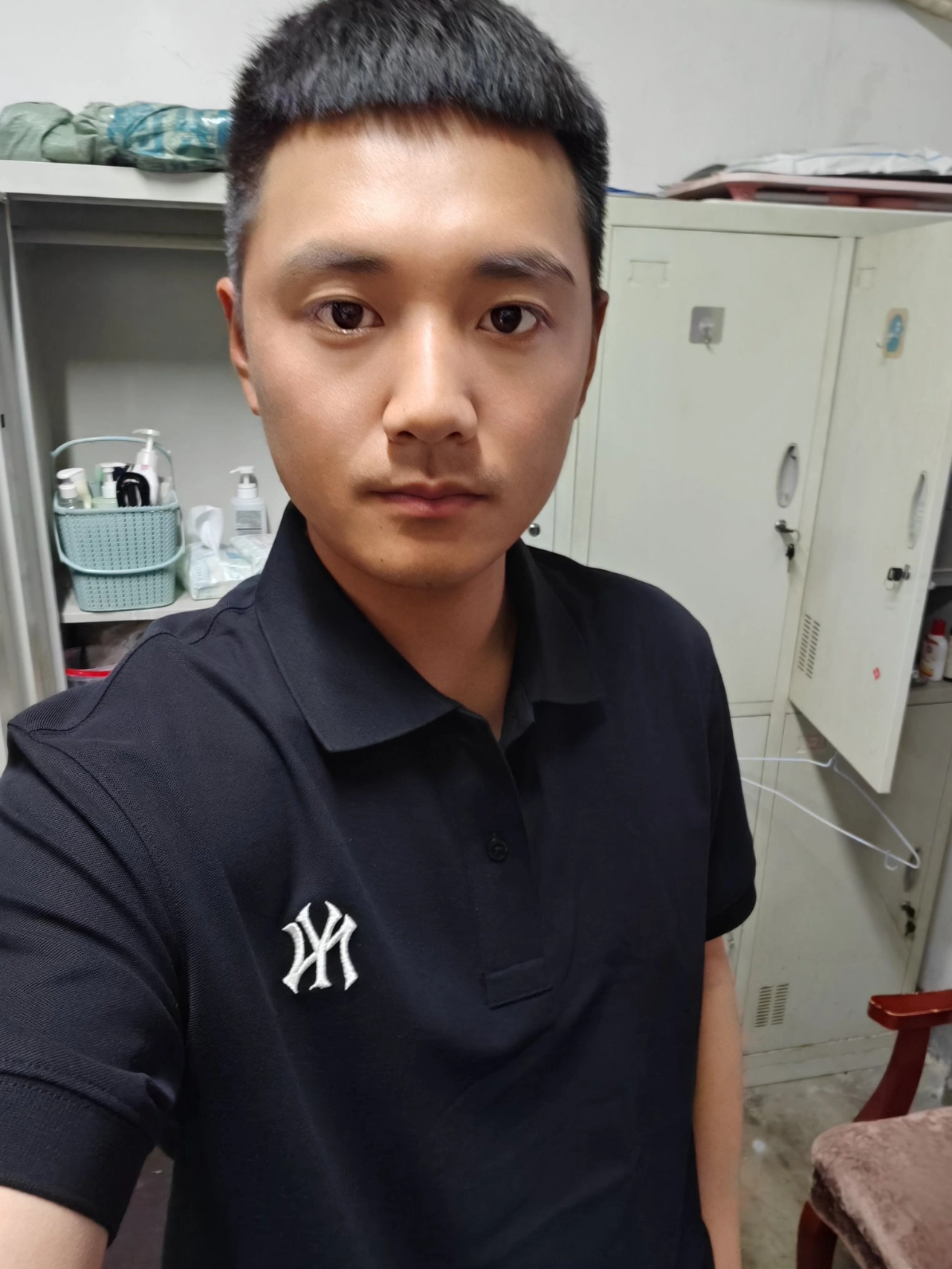 夏天不缺好看短袖啦！
