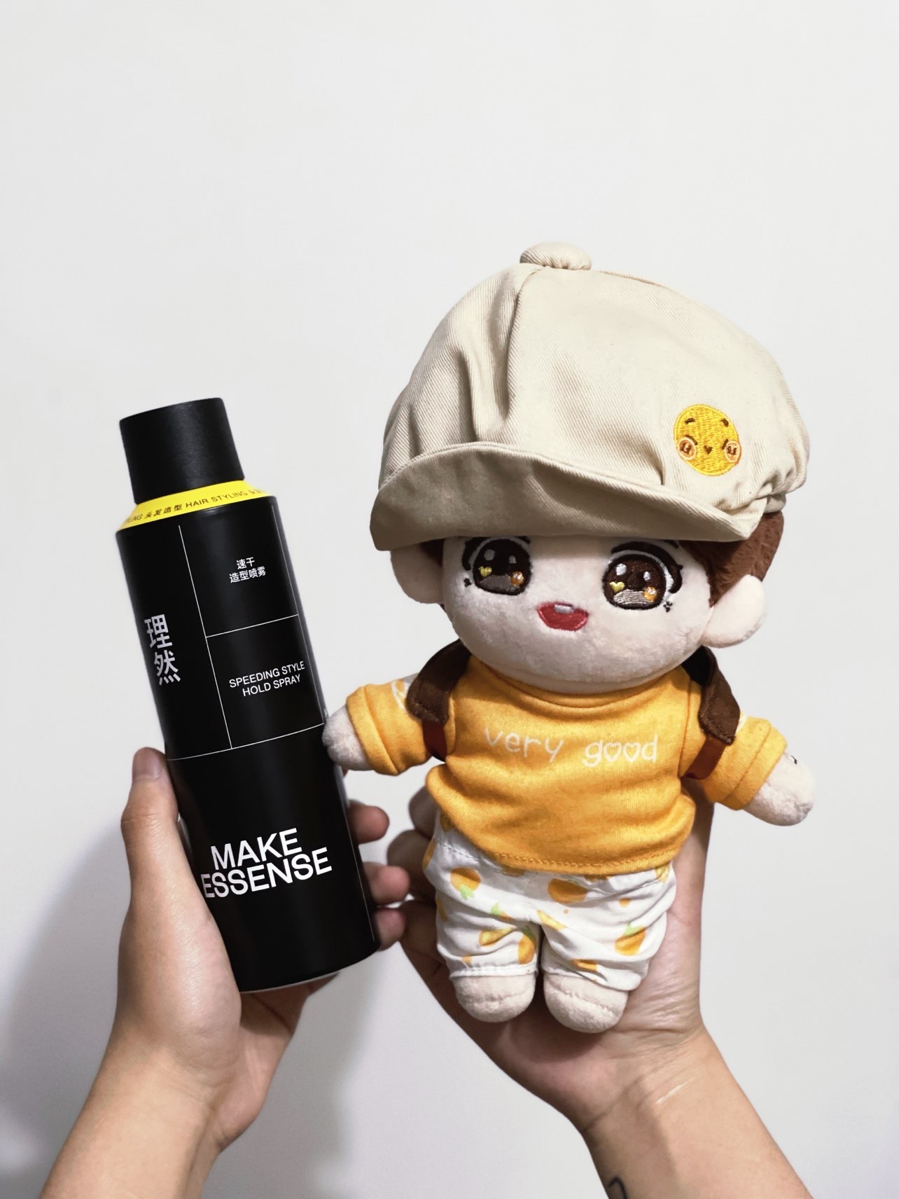 理然这瓶定型喷雾简直是油头救星！