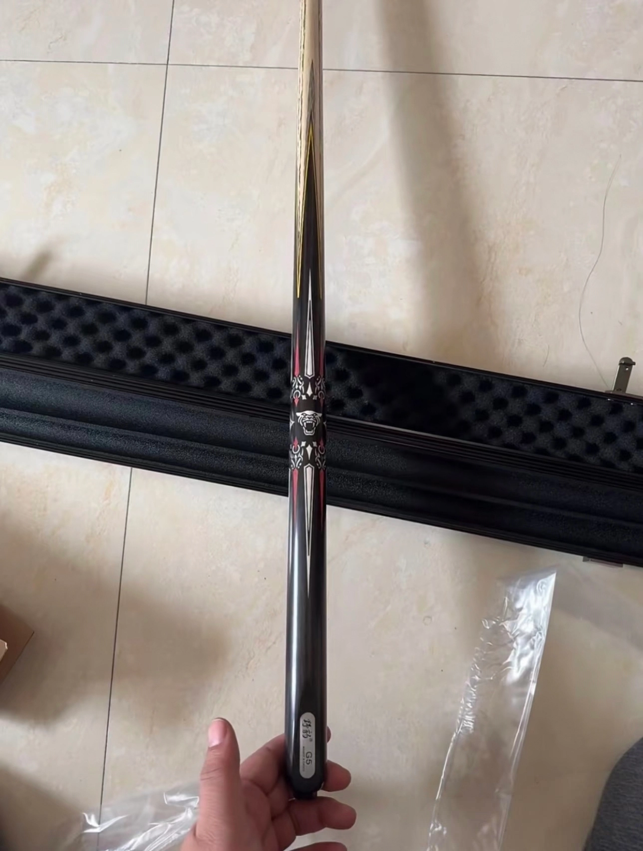 新买了一支野豹G5的台球杆，今天说下我的拆包体验！