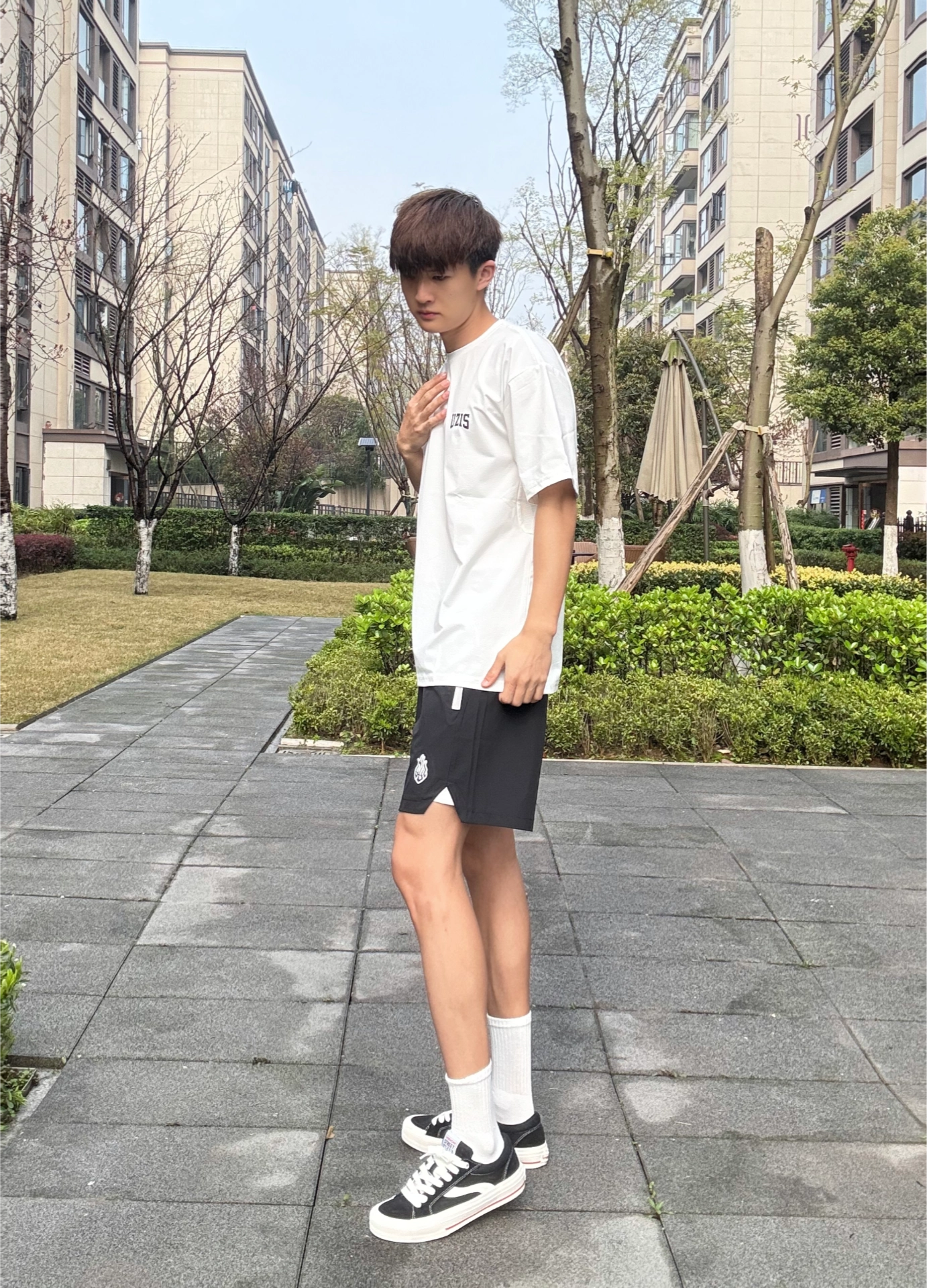 男生短袖穿搭 