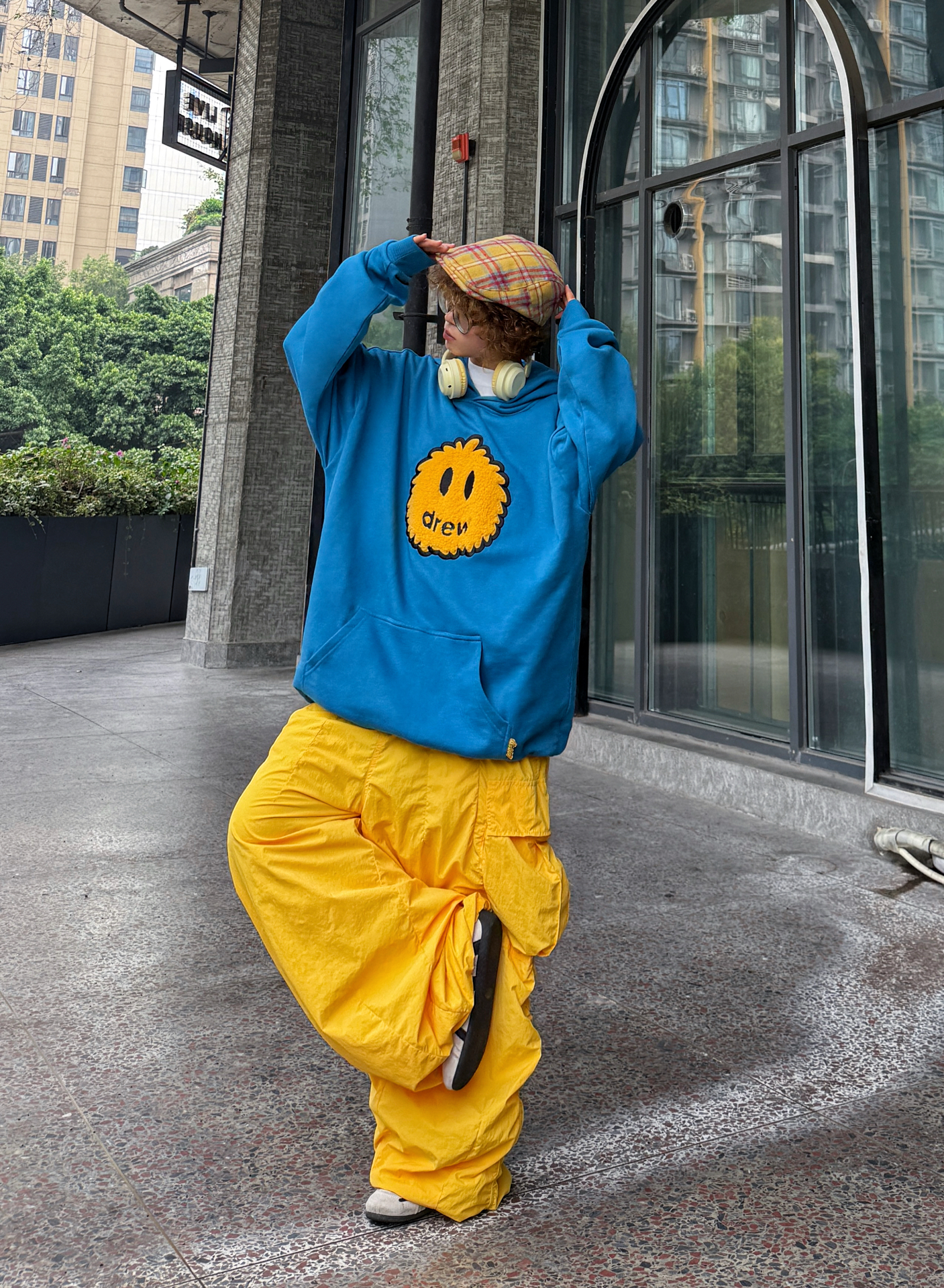 撞色还得看蓝黄💙💛drew卫衣先打个样!