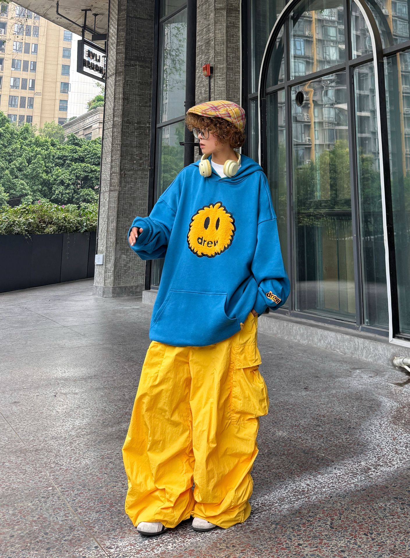 撞色还得看蓝黄💙💛drew卫衣先打个样!