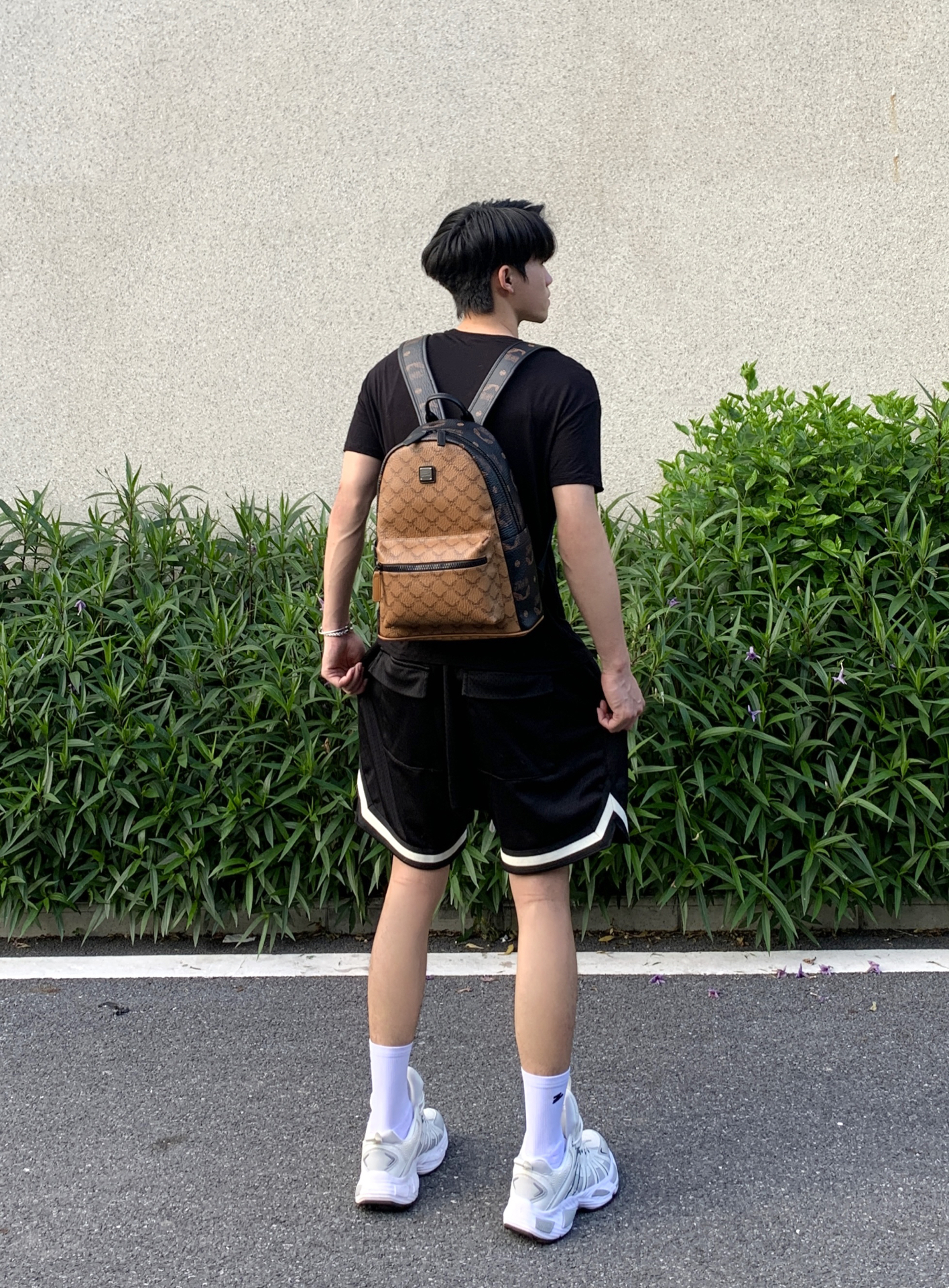 夏日户外行，背上它超有型