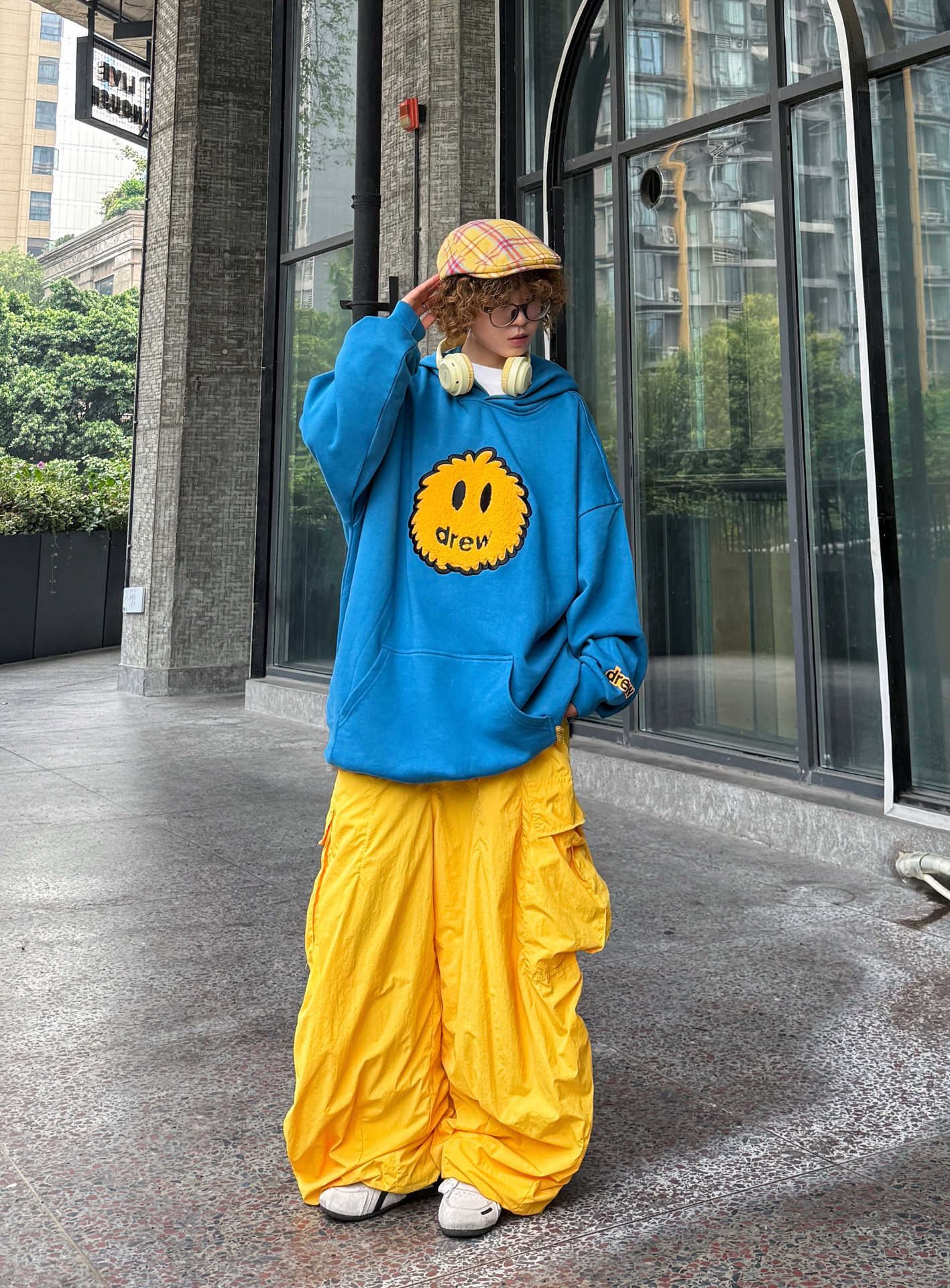 撞色还得看蓝黄💙💛drew卫衣先打个样!