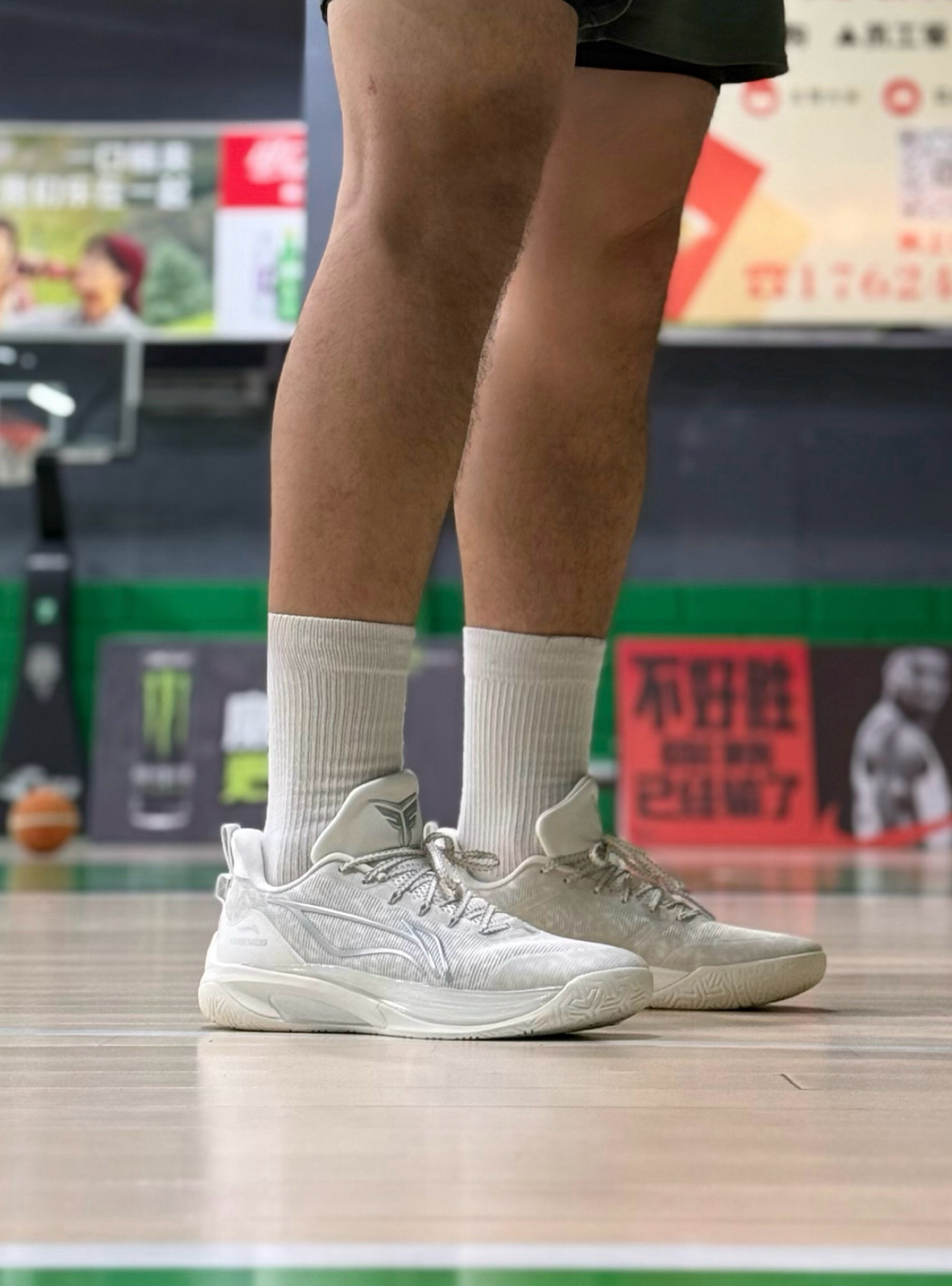 现在小朋友的篮球鞋都这么能打的吗❓
