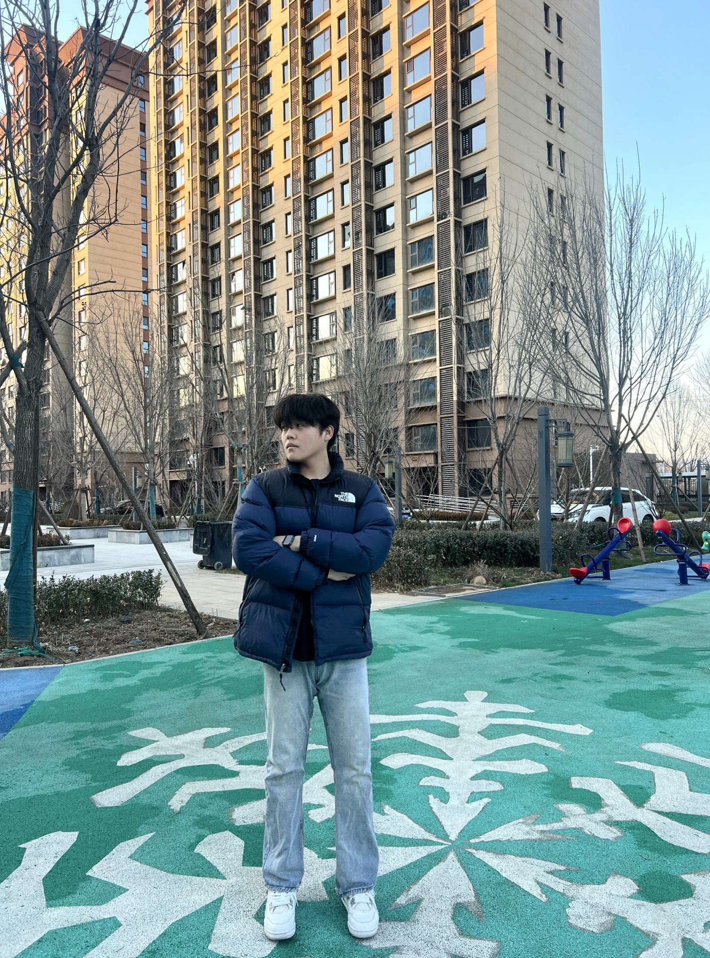 微喇牛仔裤搭北面1996，这组合咋样？