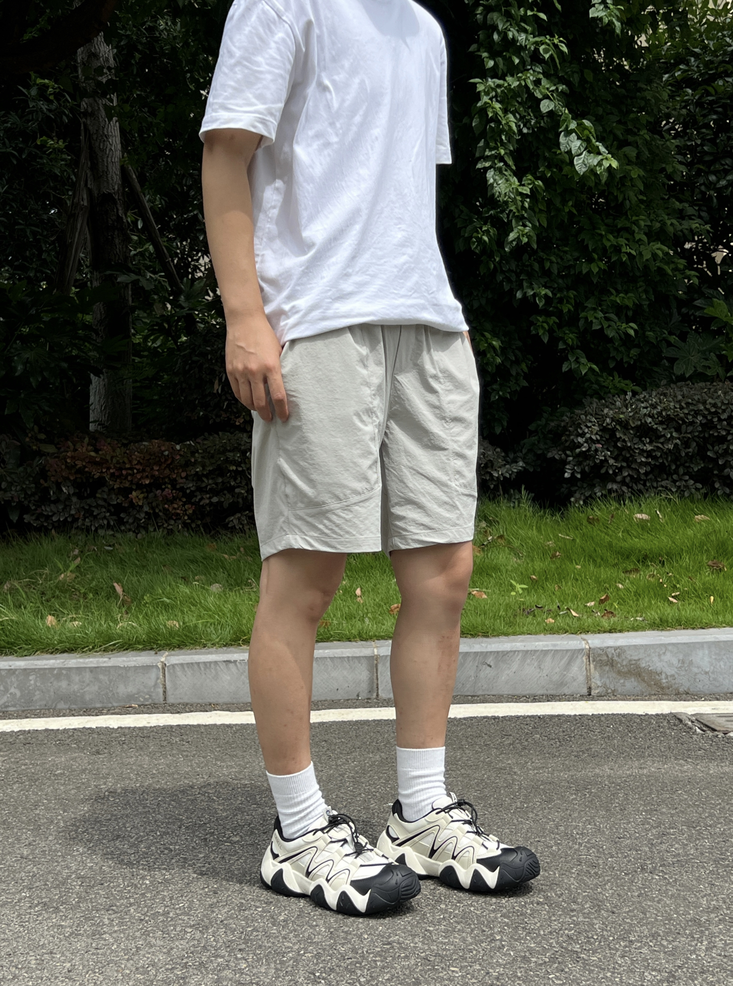 山系穿搭刚需!黑白户外登山鞋太耐看⛰️