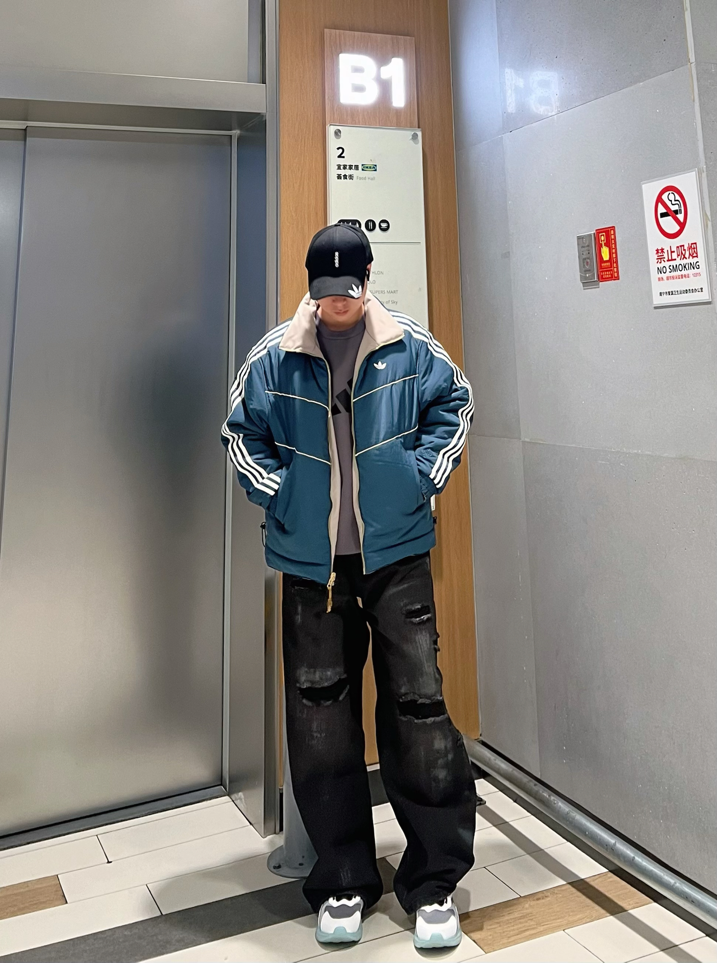 孔雀蓝棉服搭出冬日潮男范😎
