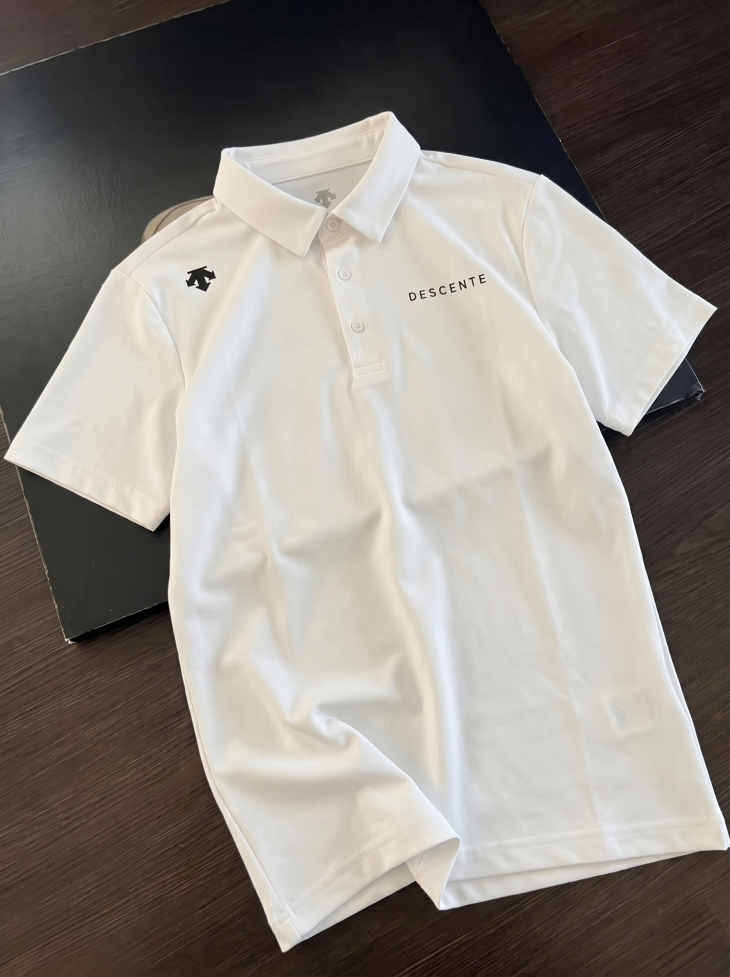 夏天真的离不开这种清爽干净的白Polo！