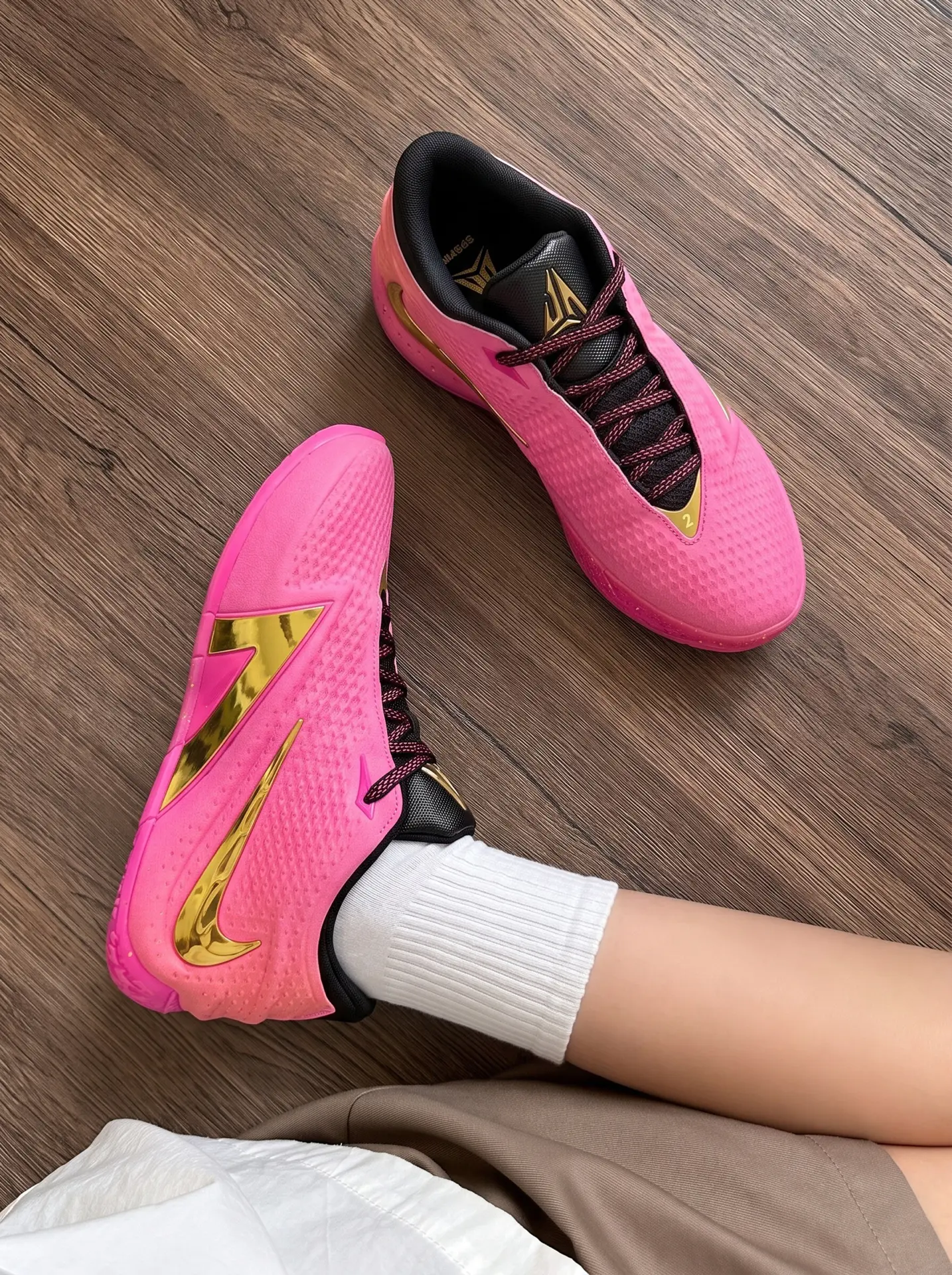 💖甜酷炸场!Nike JA4 Rise粉金真的太吸睛✨