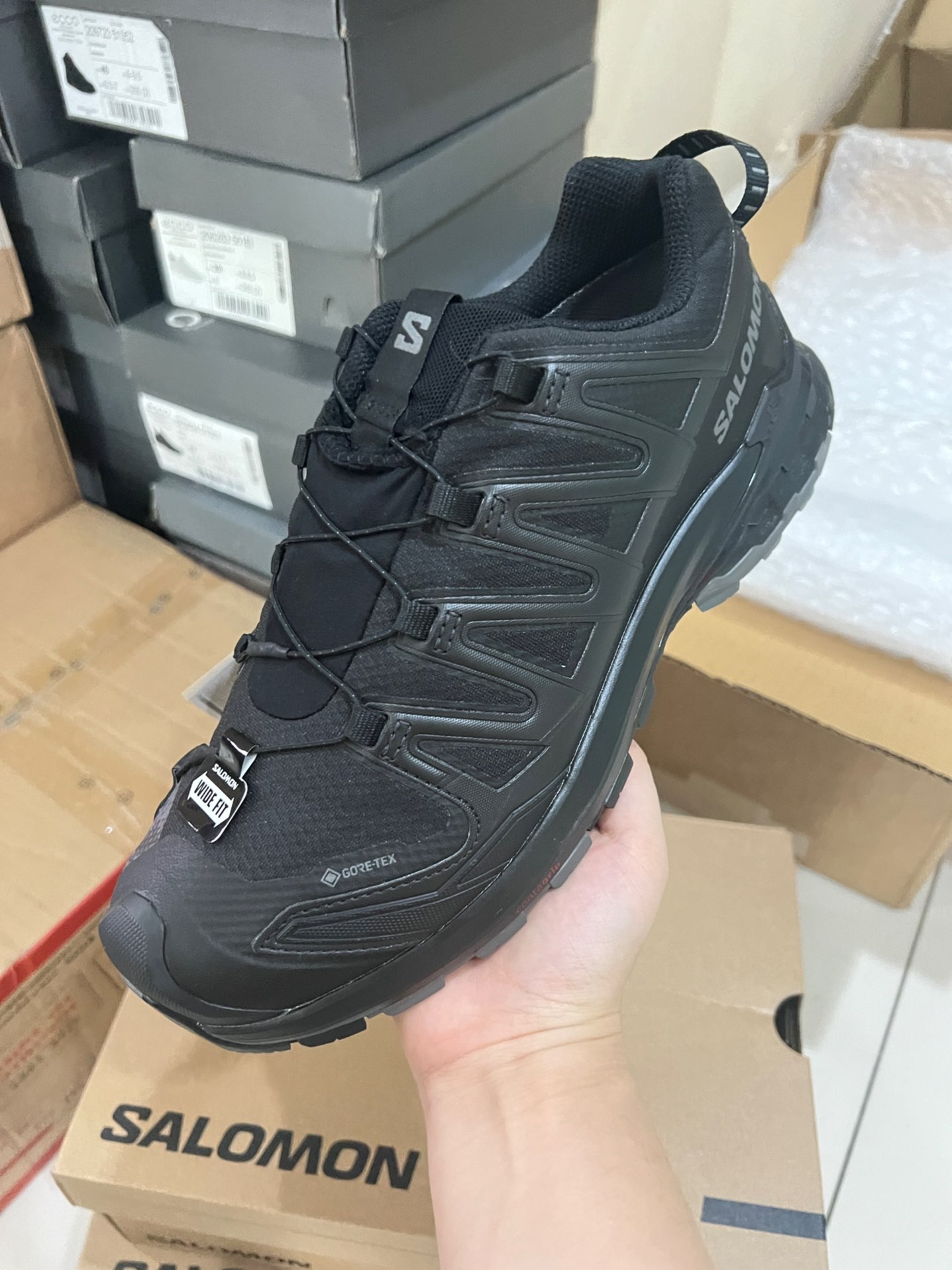 萨洛蒙跑鞋值入吗？🤔
