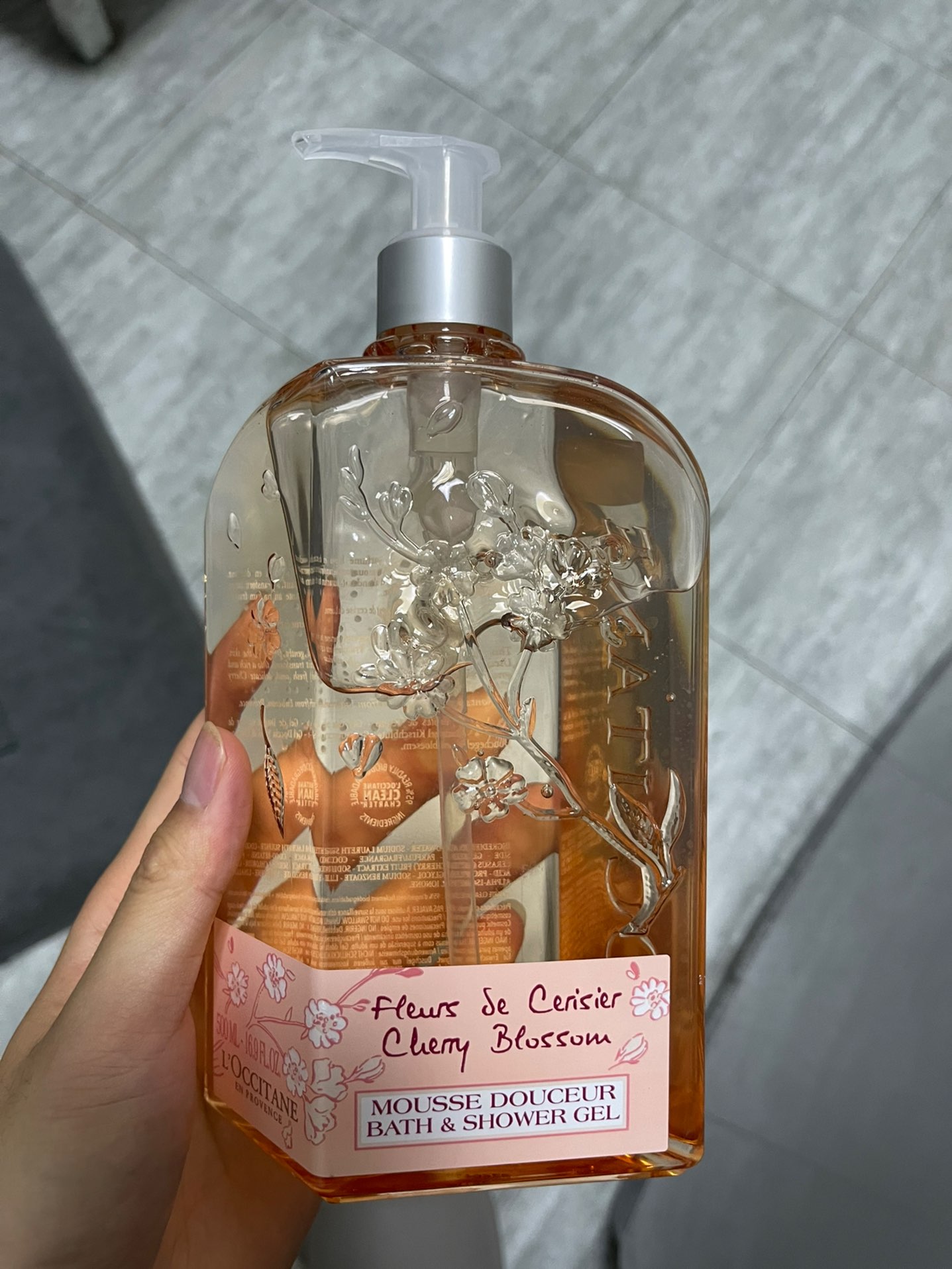 樱花香沐浴露，洗完好舒服🌸