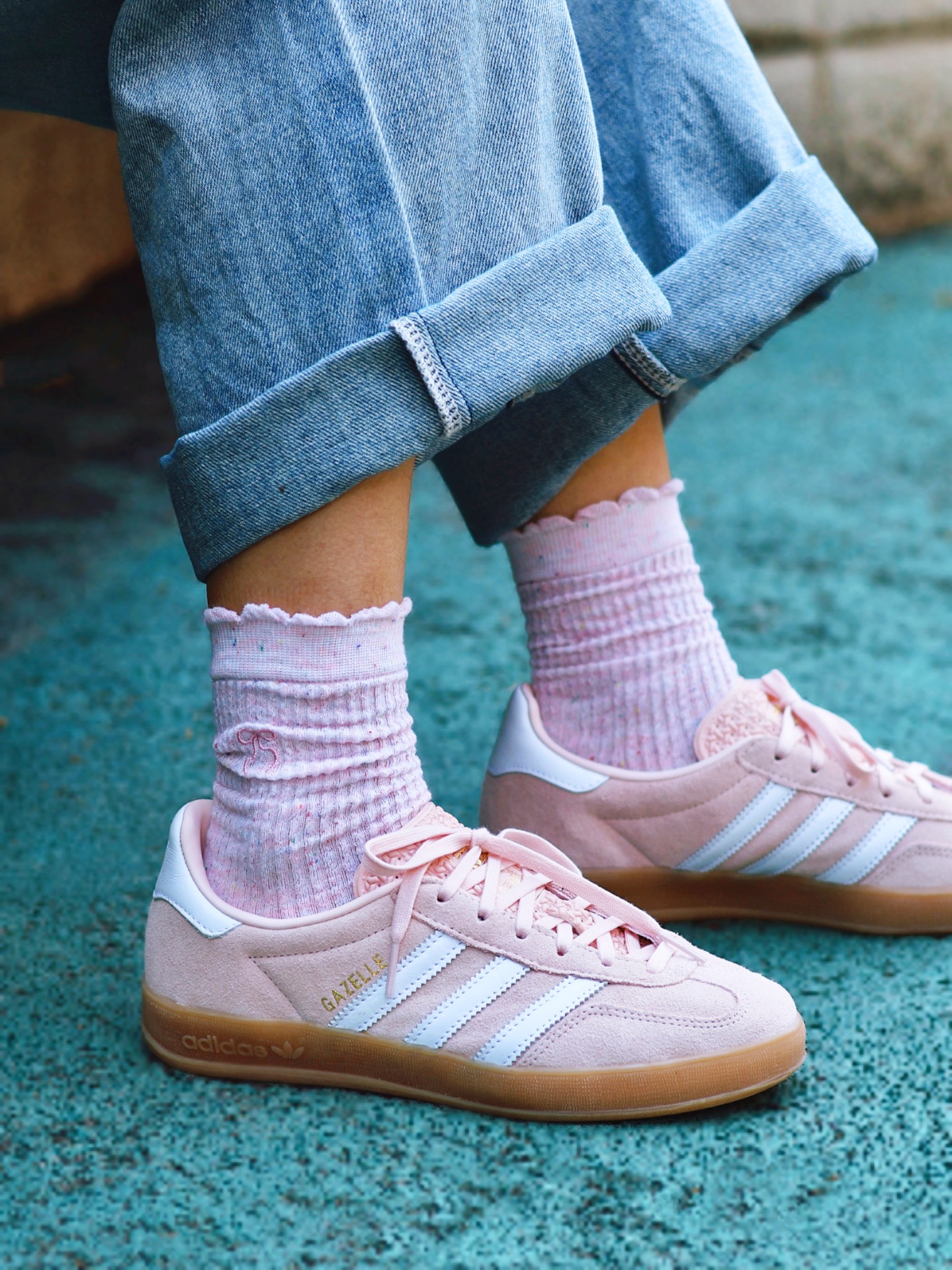 这双Gazelle粉粉嫩嫩的,一眼就爱上