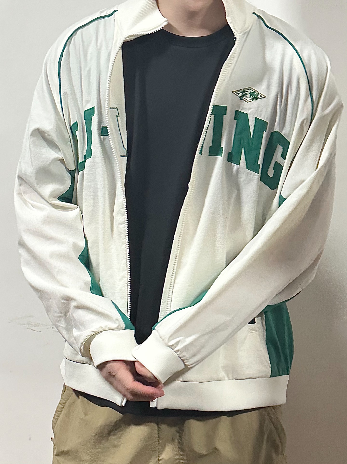 李宁这件外套好看惨了哦