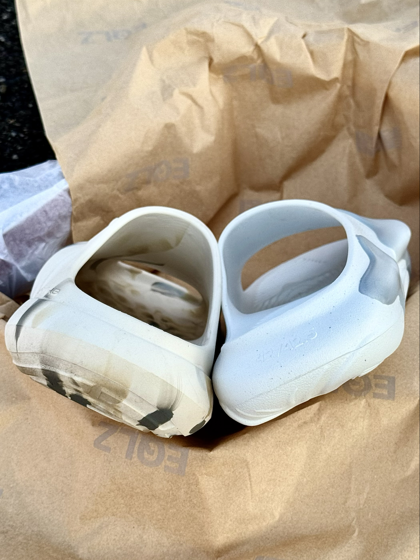 老妈说只能留下一双😭是eq还是飞飚😭