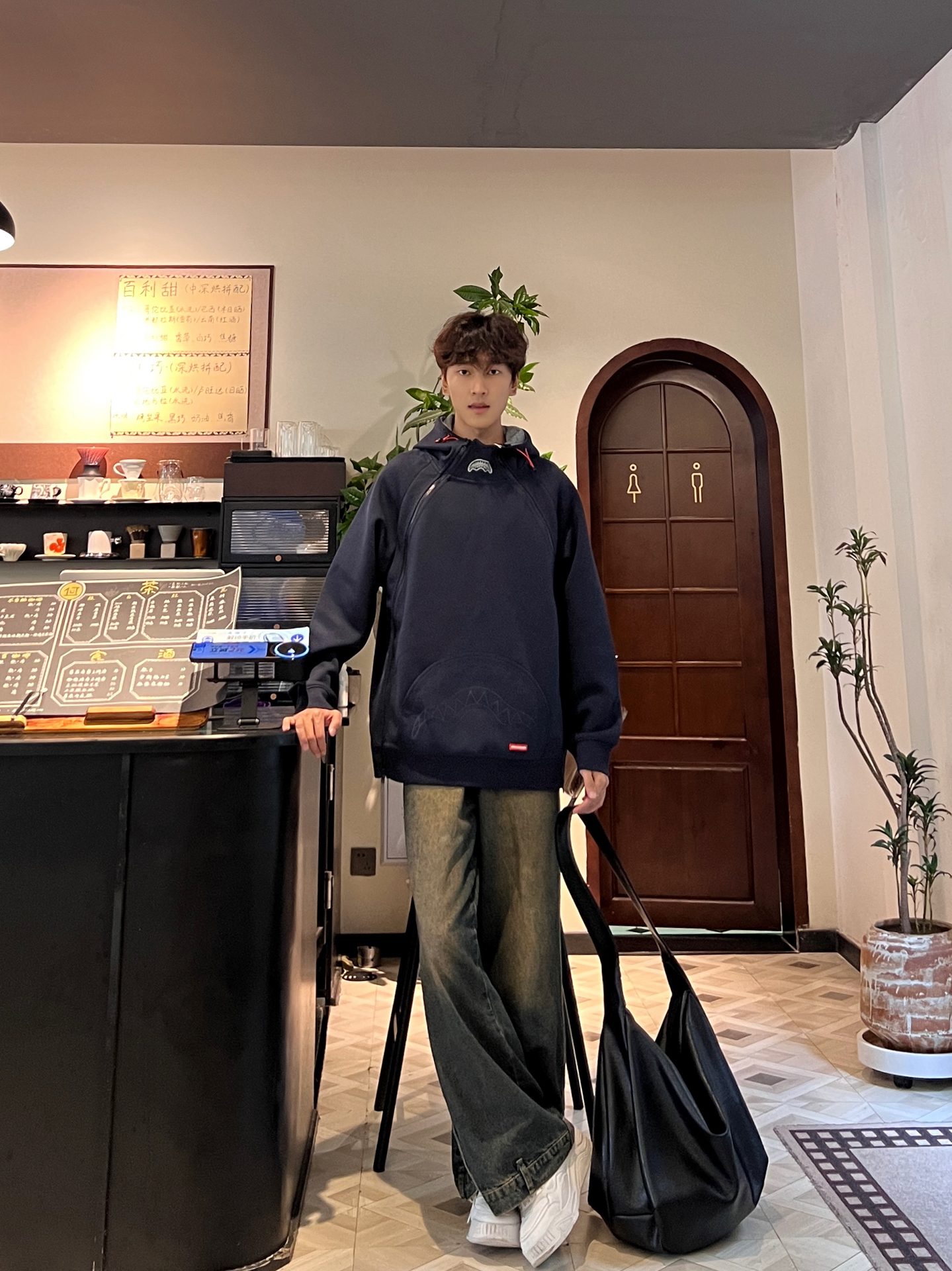 双拉链鲨鱼卫衣！秋日穿搭新宠儿🦈