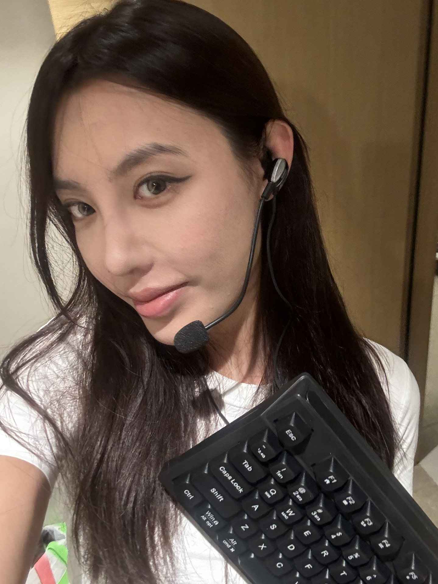 今日份电竞玩家就位!⌨️