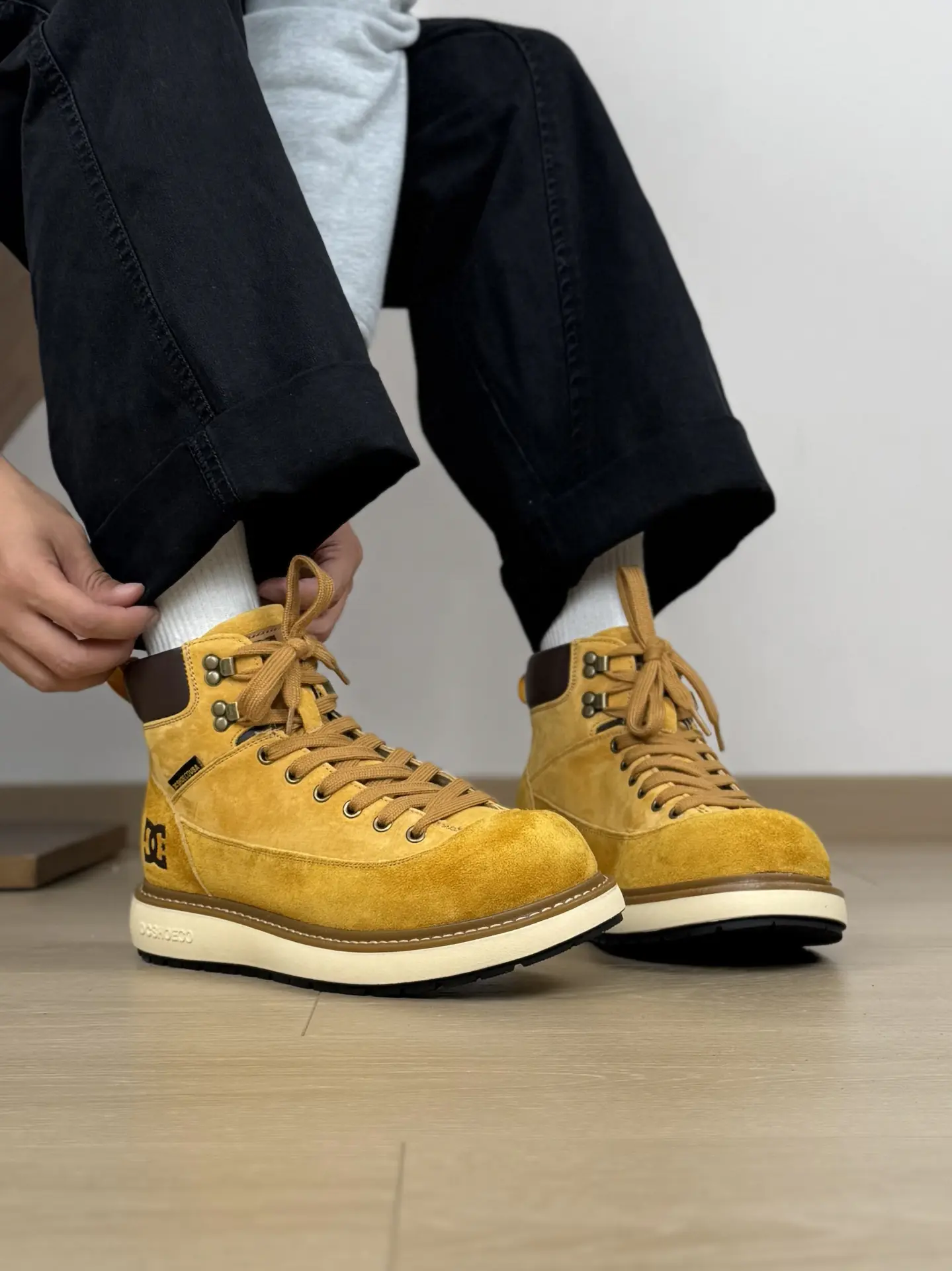 厚底增高又保暖⁉️大黄靴算是秋冬鞋柜刚需了吧…