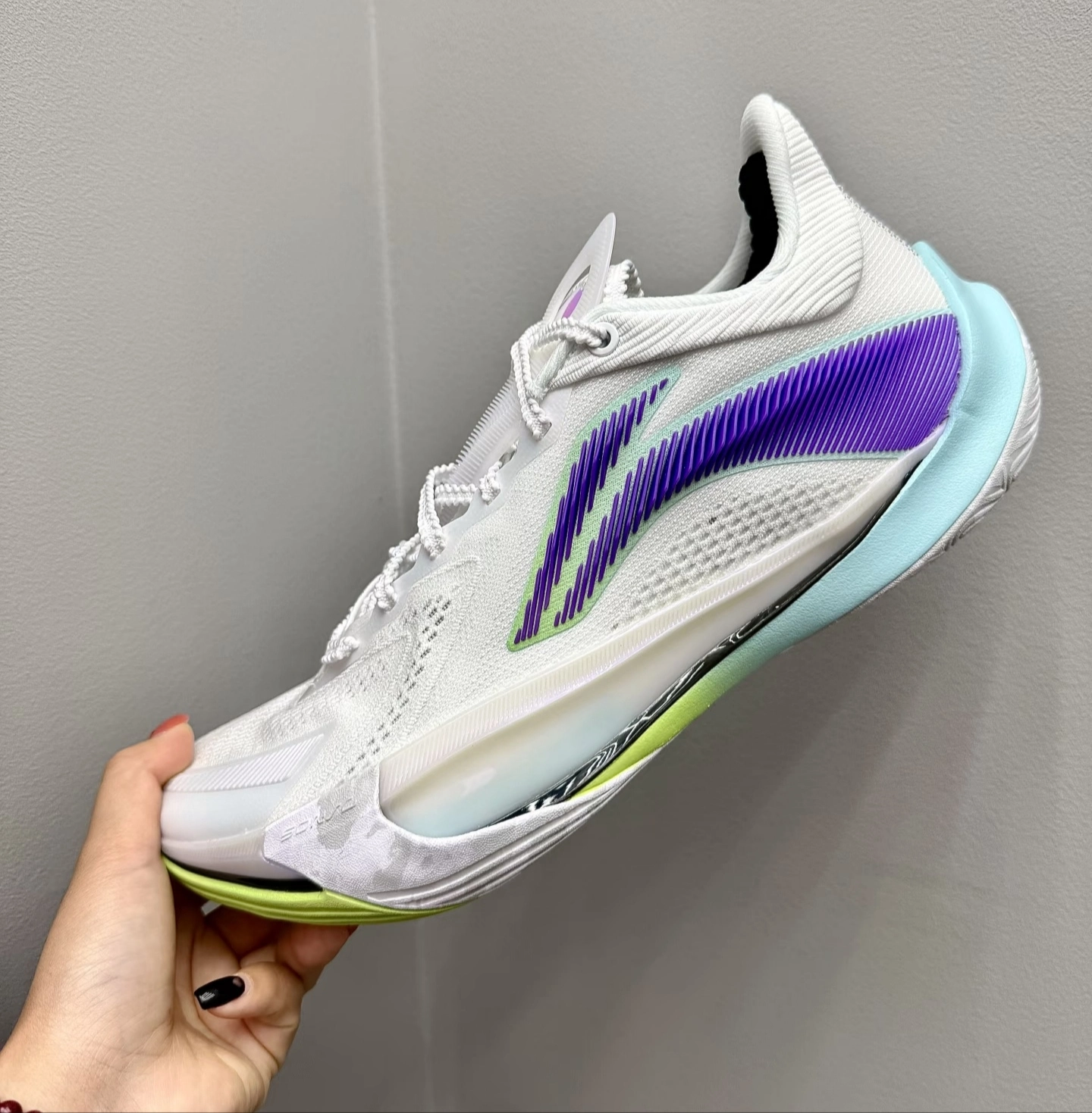 这双实战鞋，让我爱上打球🏀