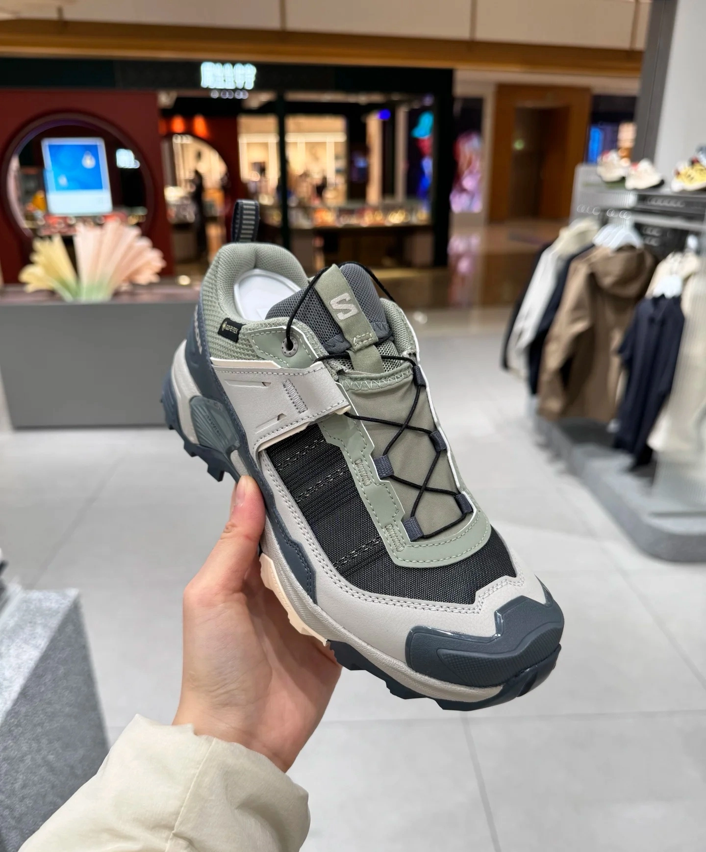 户外党看这双鞋👟