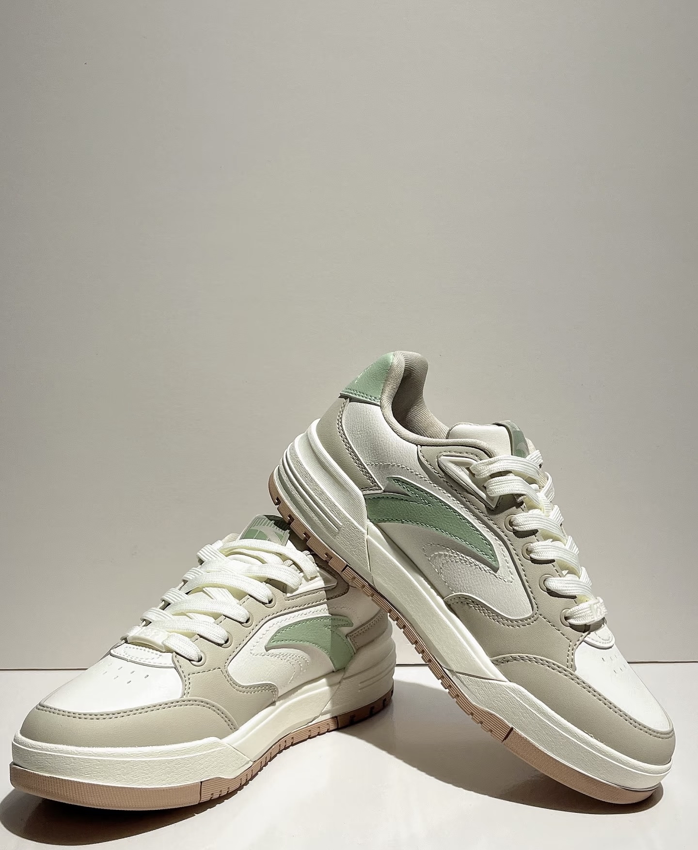 被追着问的清新板鞋👟