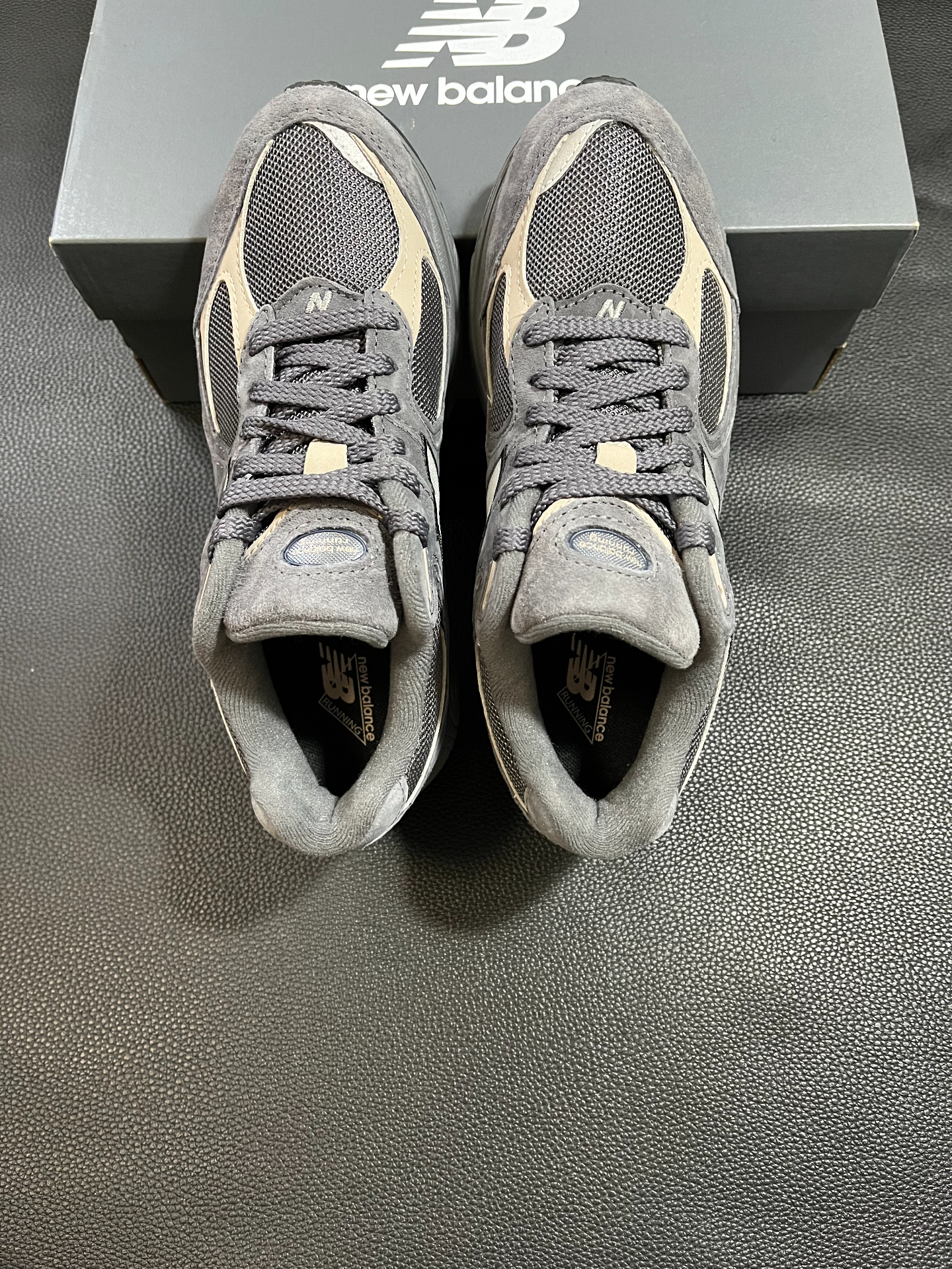 New balance 2002r 灰色就是我的本命鞋👏👏