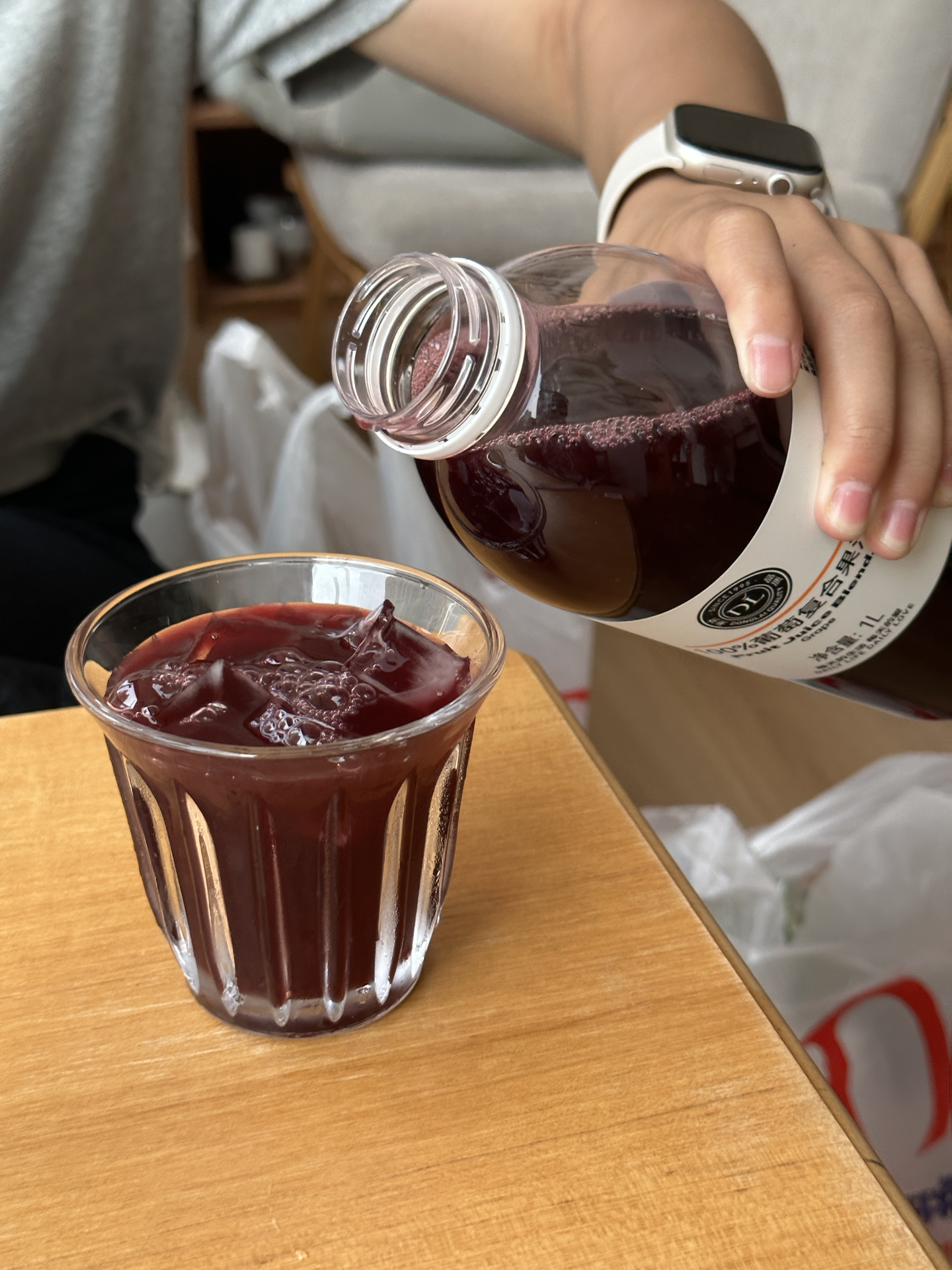 满满大瓶🍾聚会嗨起来❗