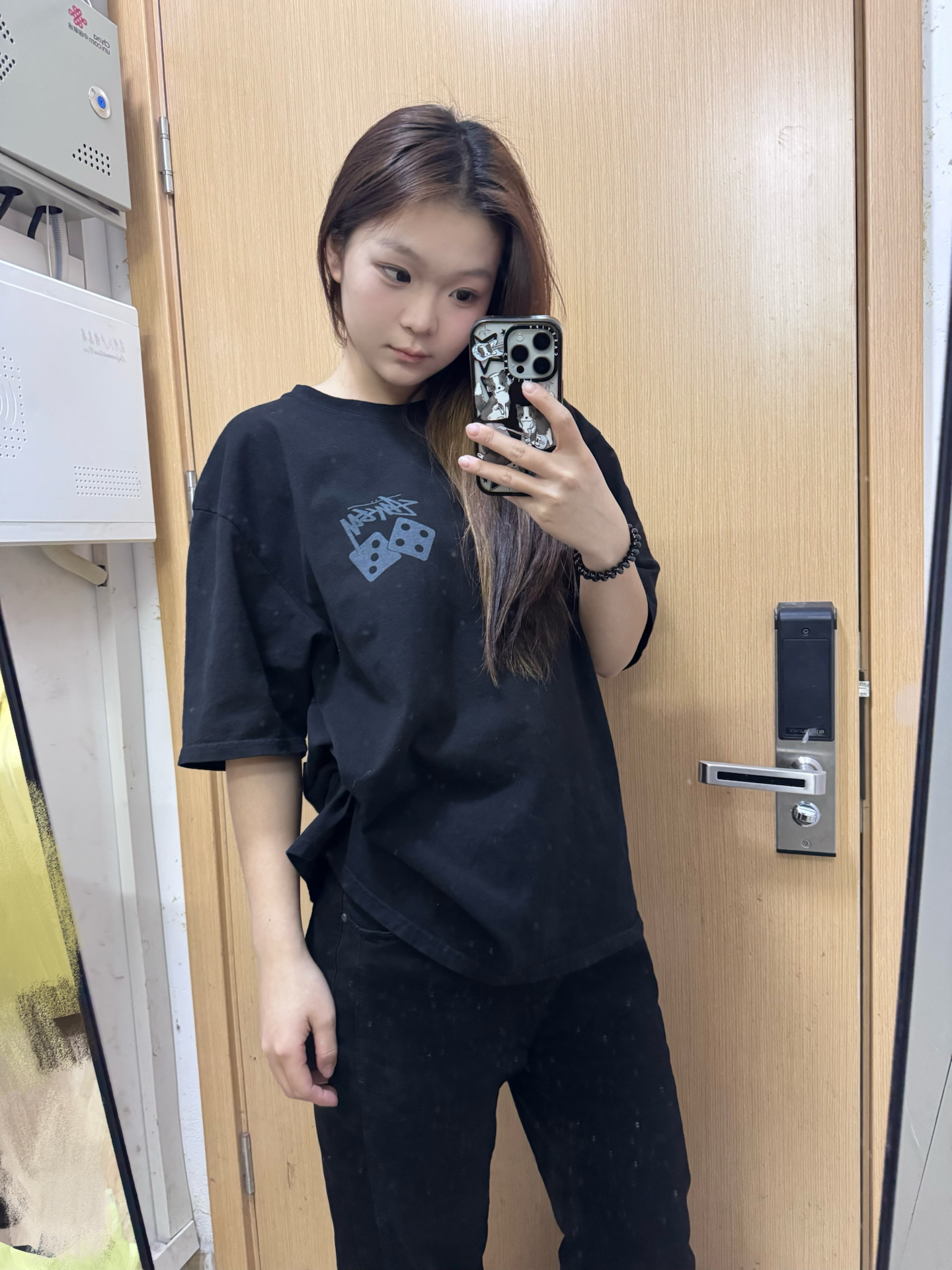 aa啊，这件stussy的半截袖，我真的爱死了啊！！