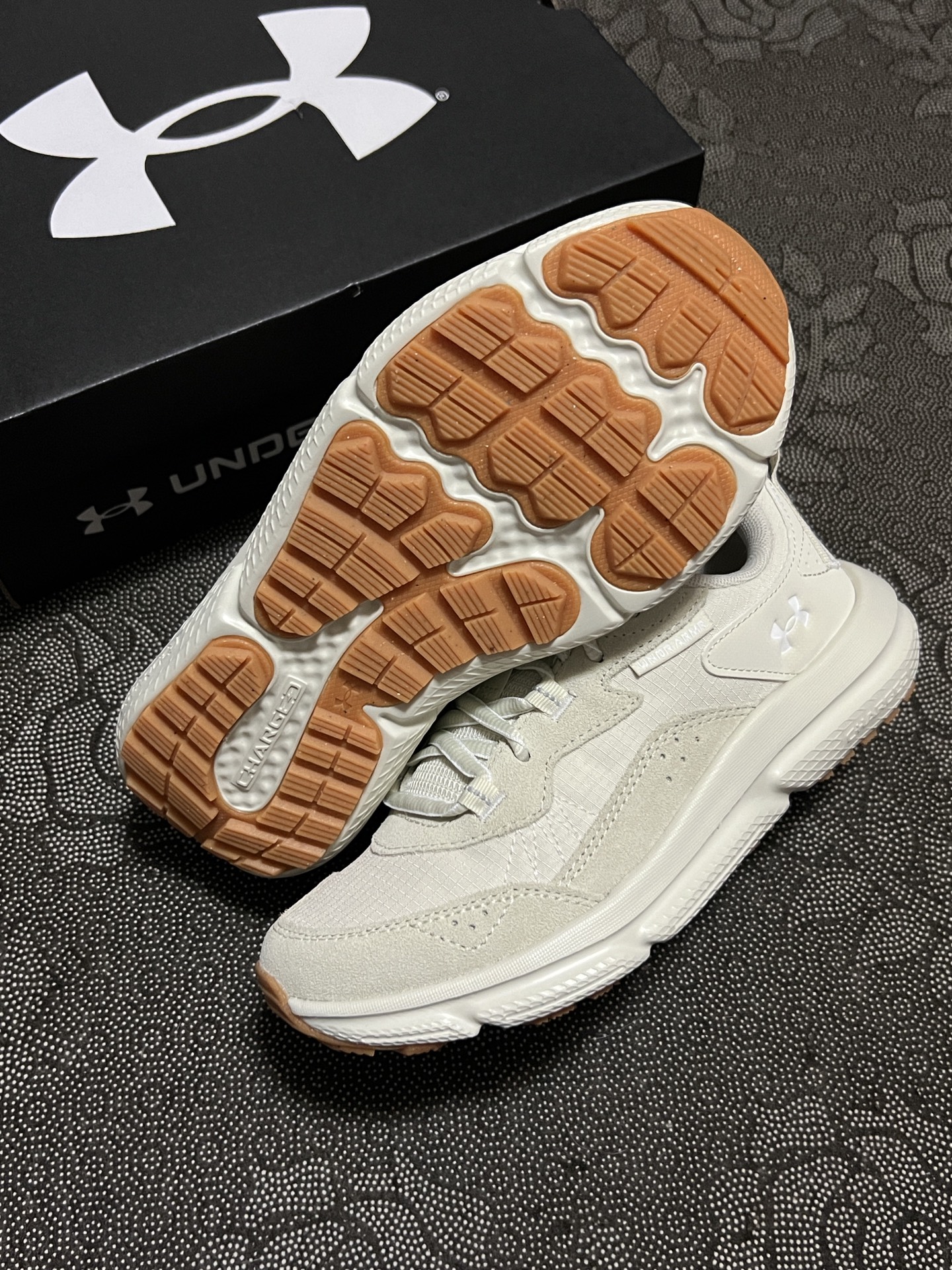 夏天了挑一双网面透气鞋吧!