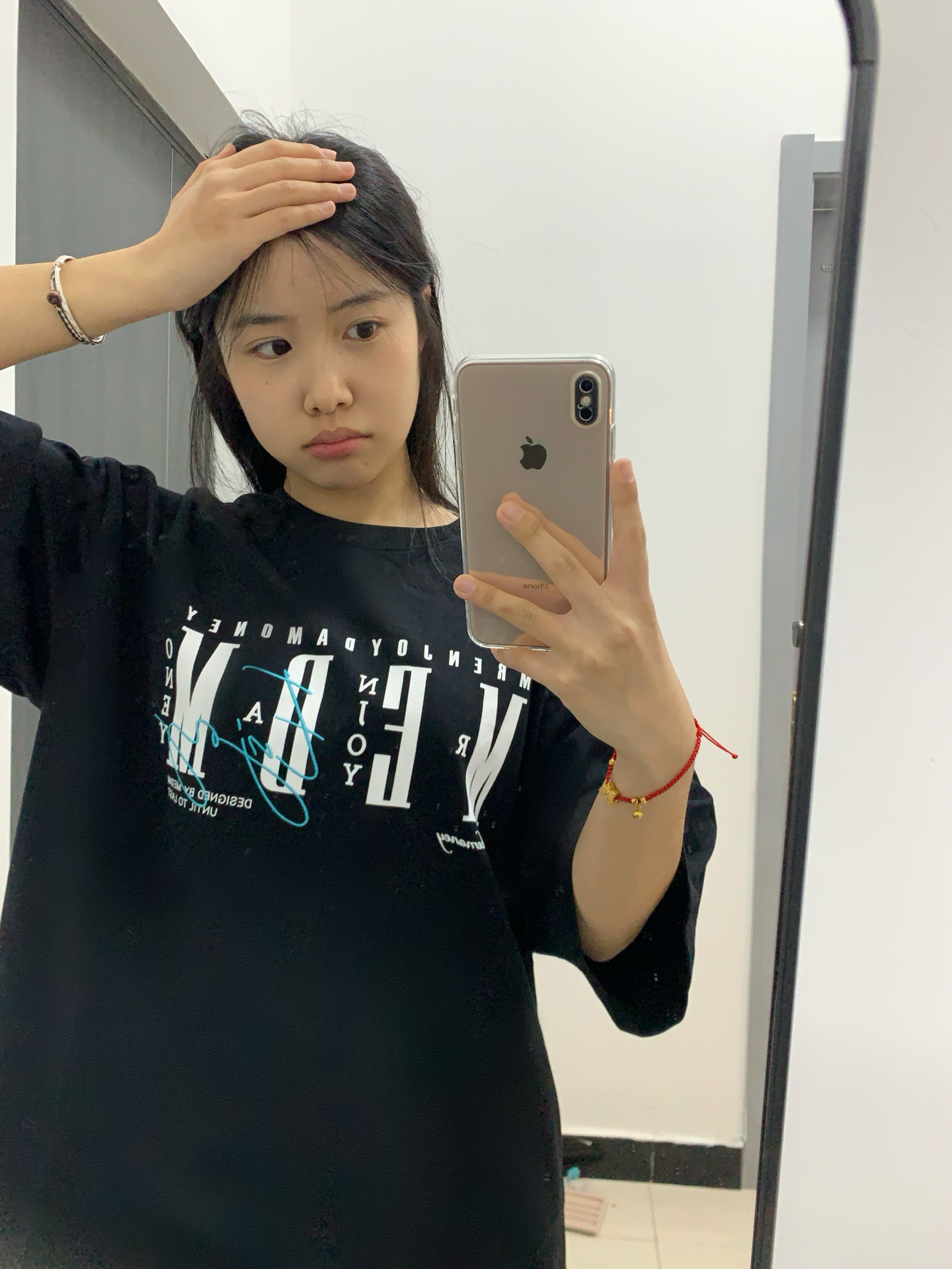 MEDM黑T：美式复古の女侠战袍！穿上直接帅过学长！