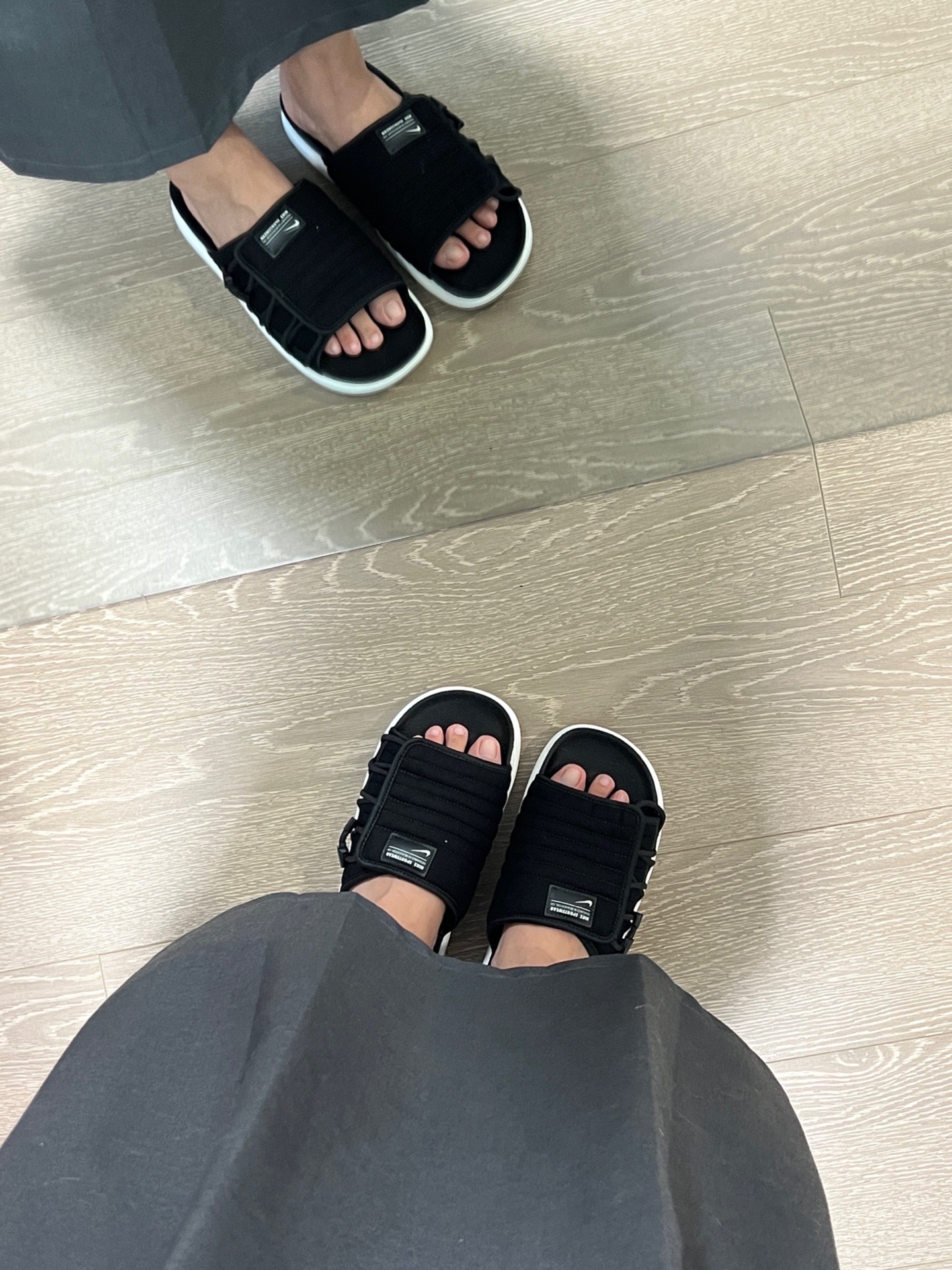 防滑耐磨 运动拖鞋 
