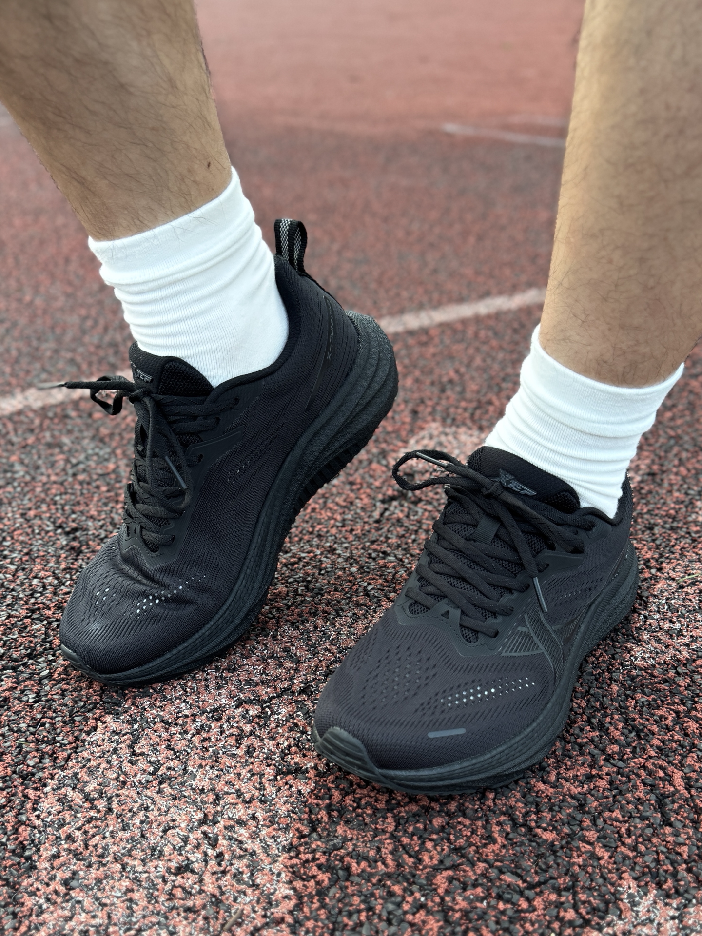 😝跑鞋想要多薄啊！薄底香菜来了！(๑•̀ㅂ•́)و✧