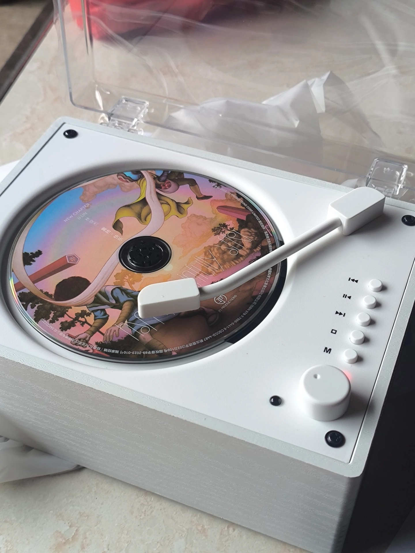📼救命！这台 CD 播放器把 90 年代的浪漫焊在我书桌上✨