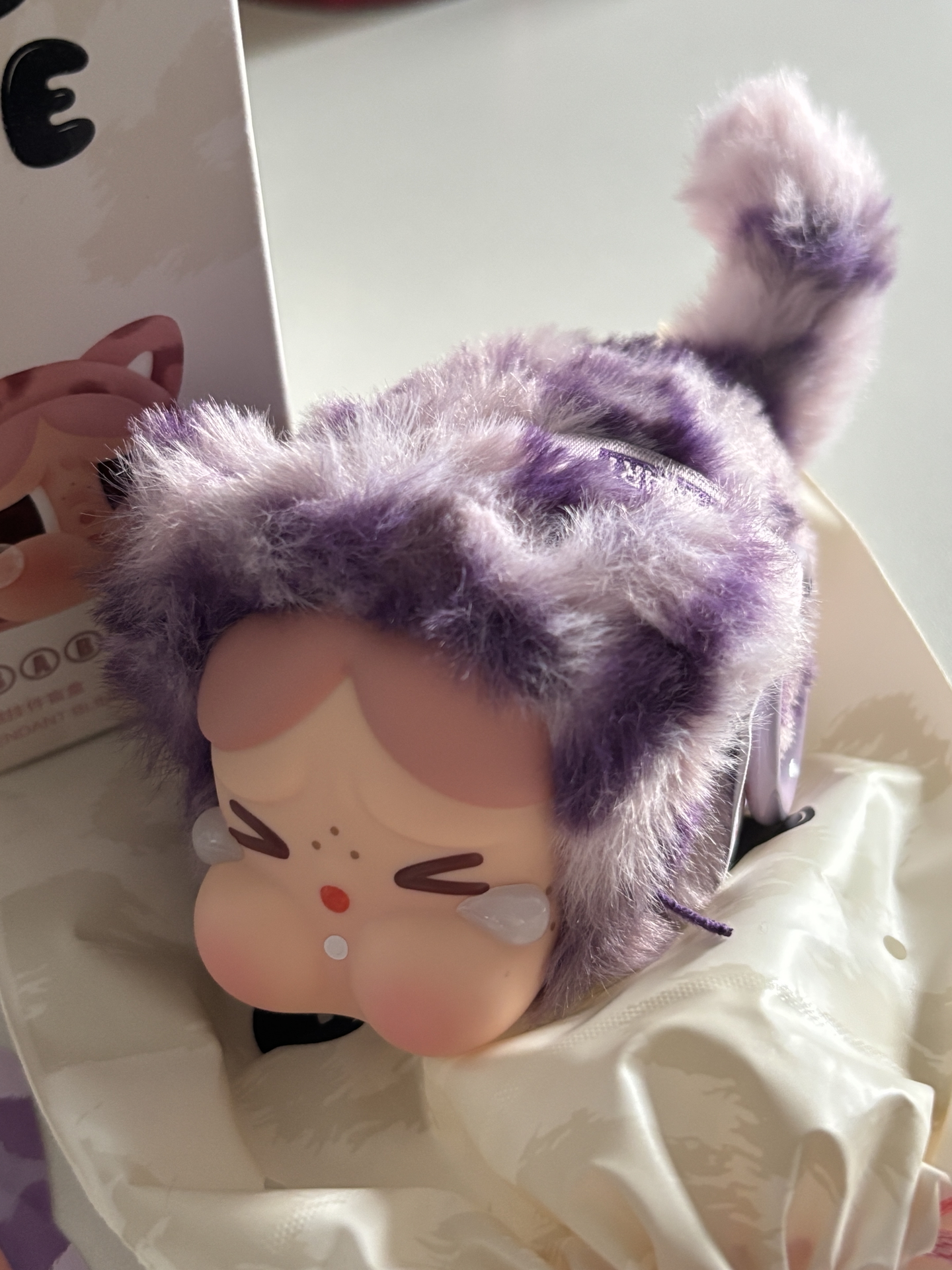 这只流泪猫猫太懂当代年轻人