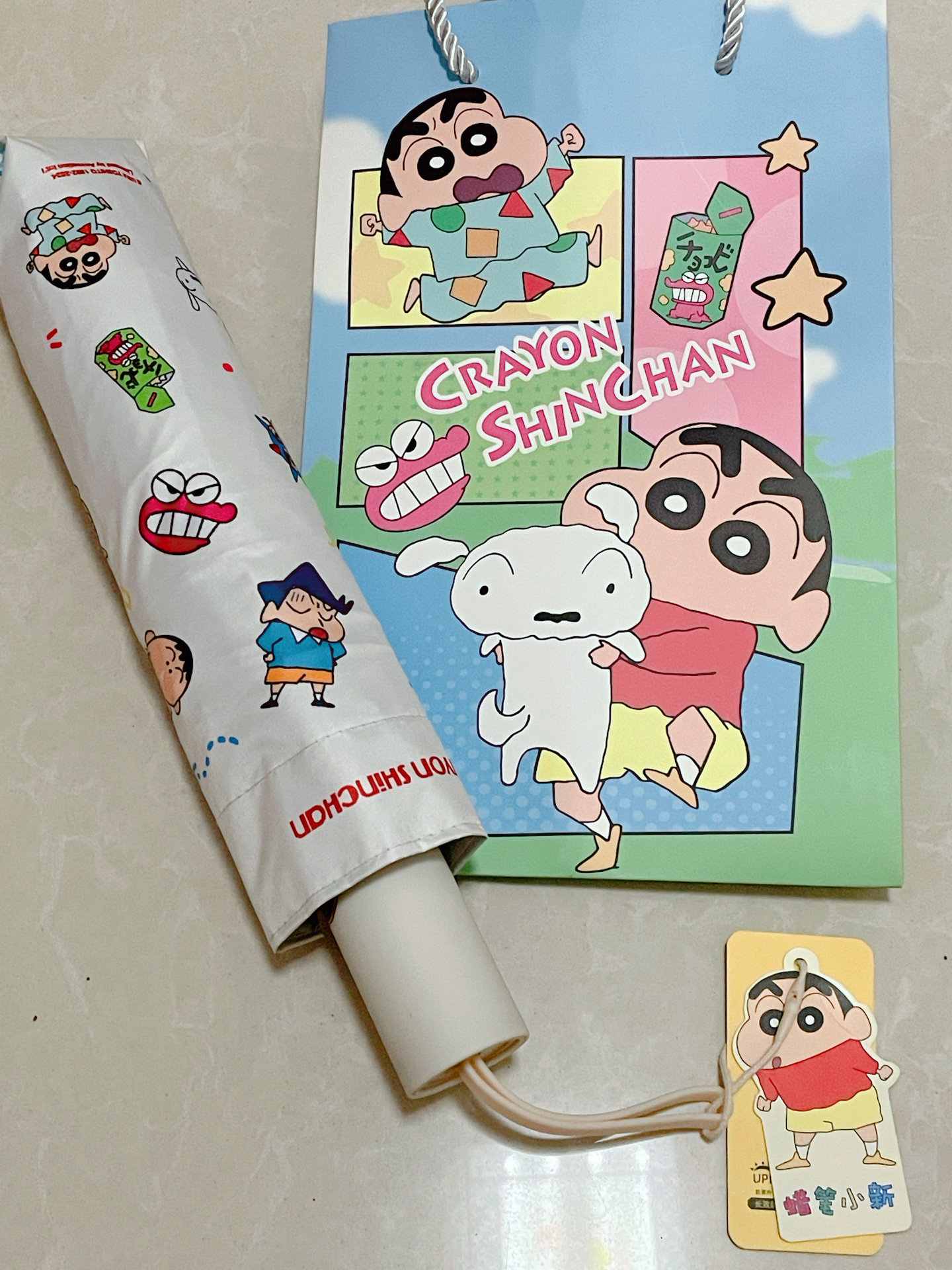 入了把小雨伞😂😂