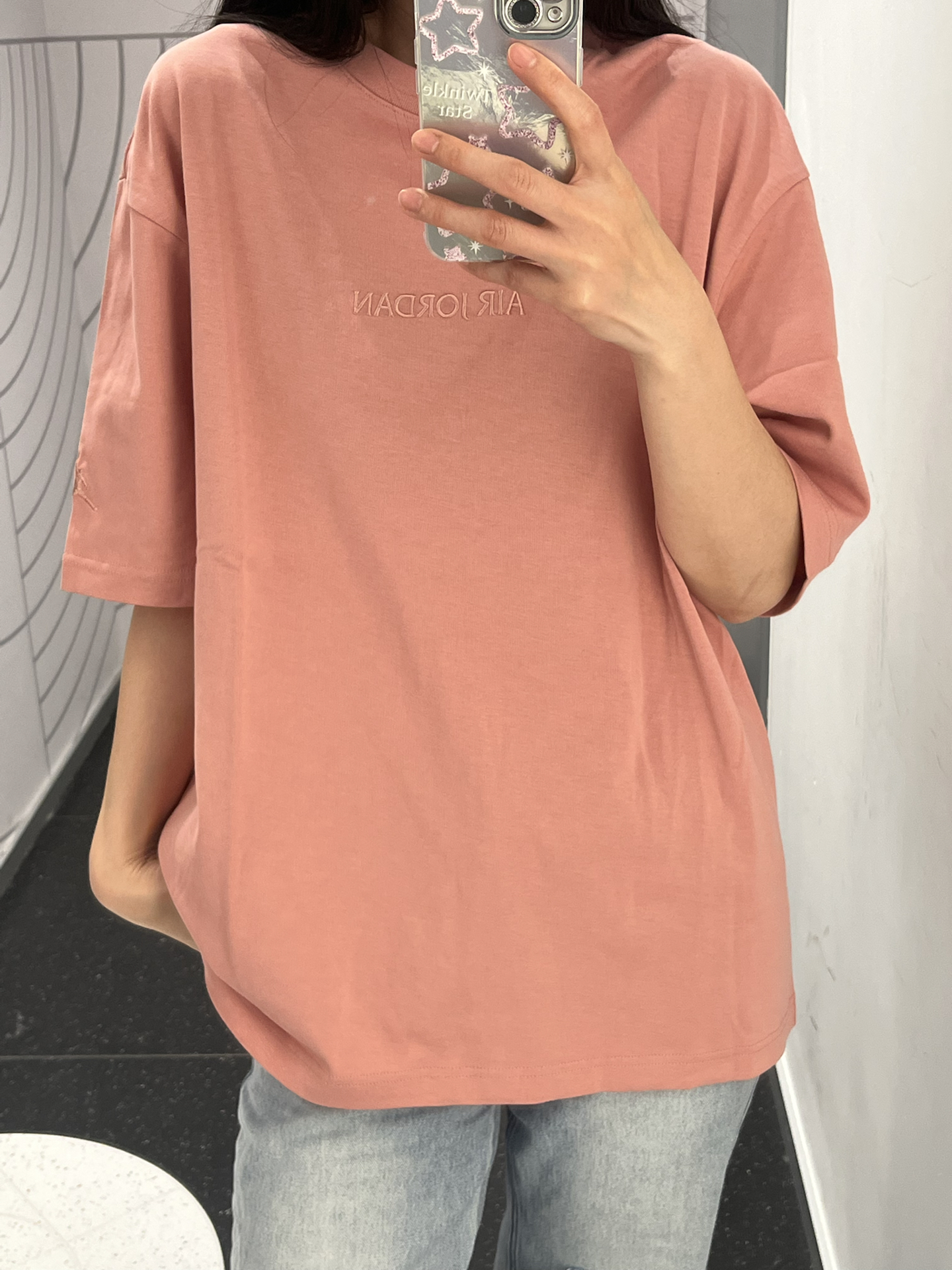 这暗粉色T恤好美😍