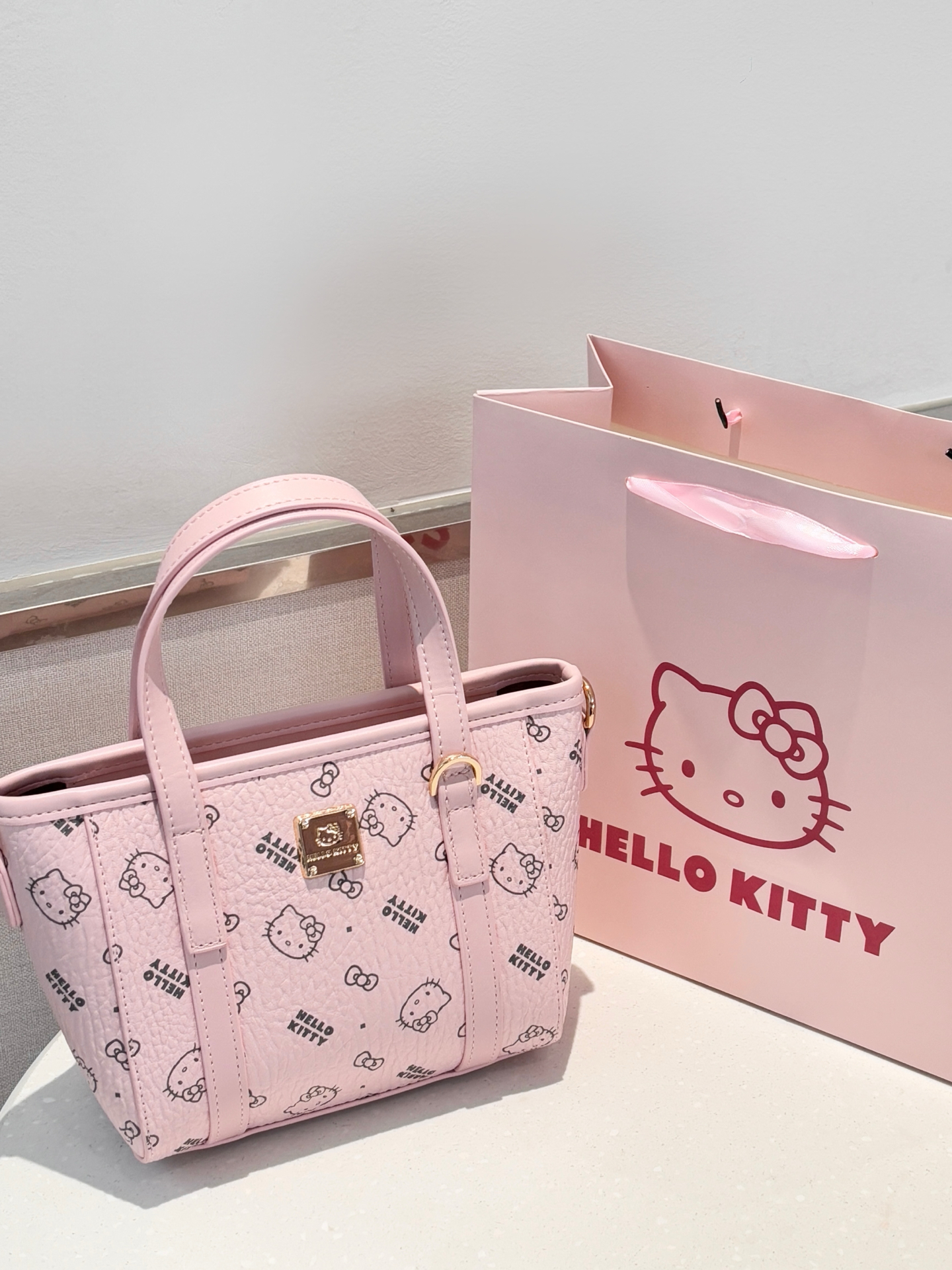 挖到可爱🐱单肩包！我上课约会都背它