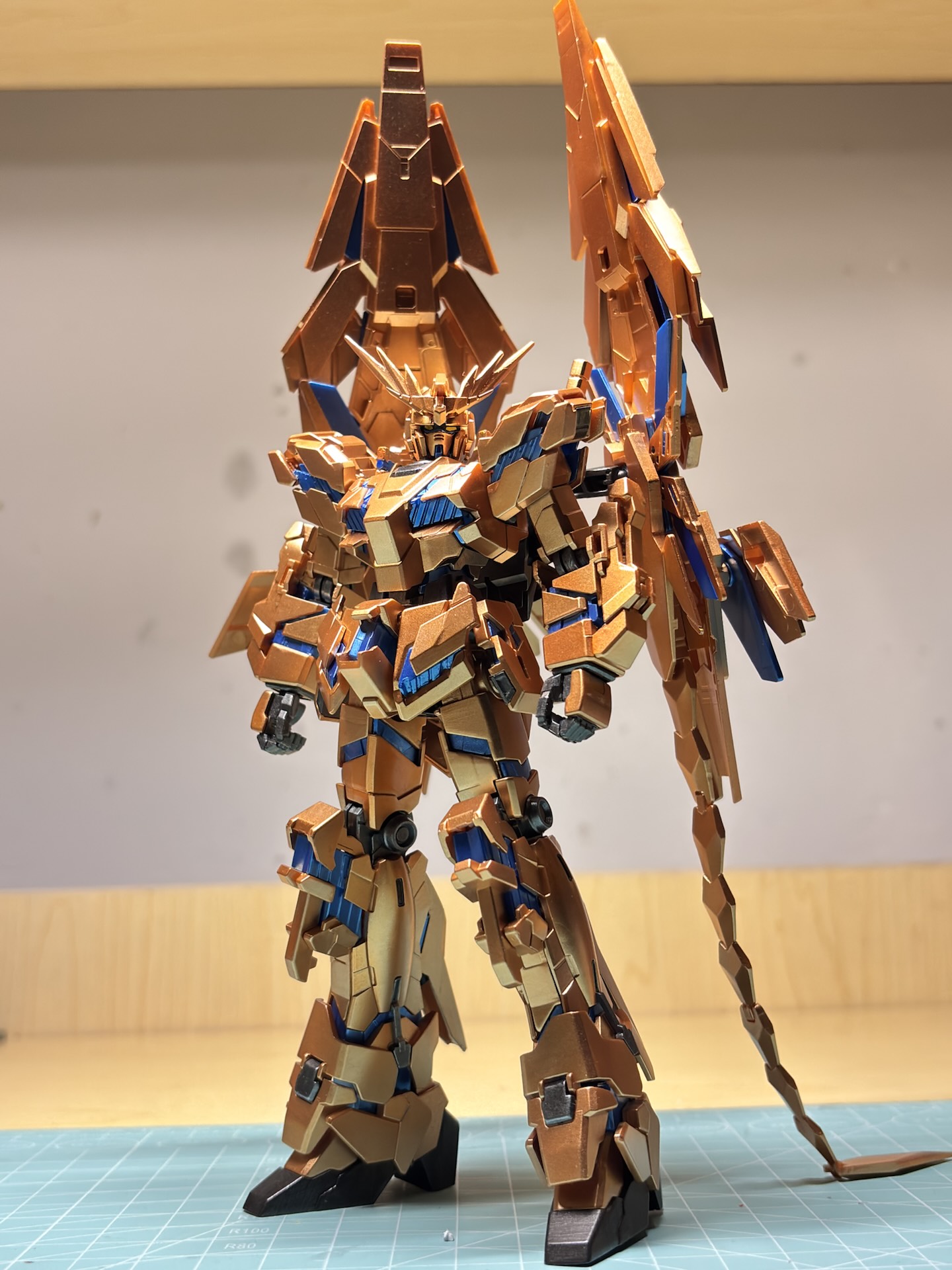 我宣布这尊"大佛"是模型届显眼包🦄