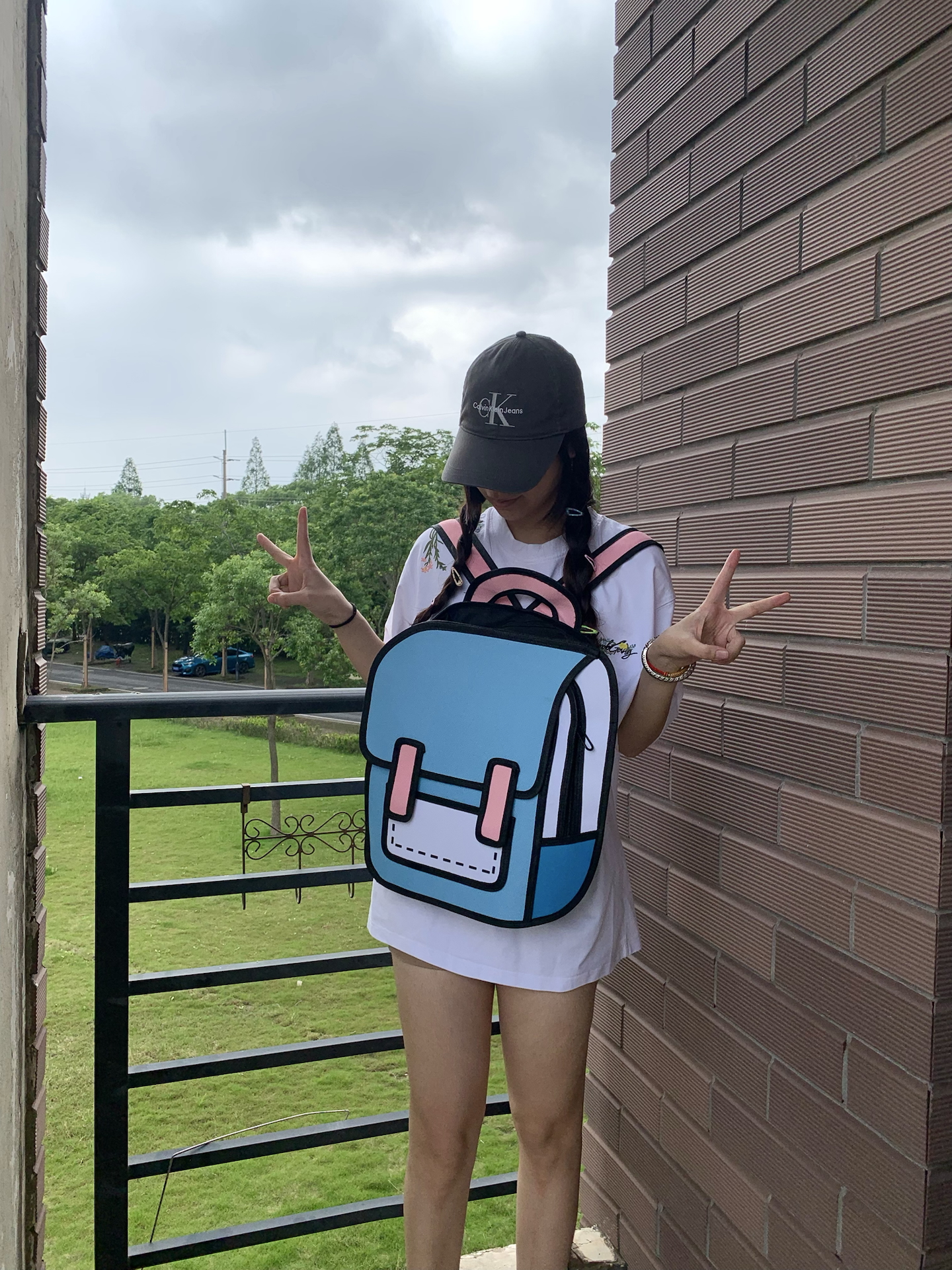背它出街，我成了漫展显眼包🥳