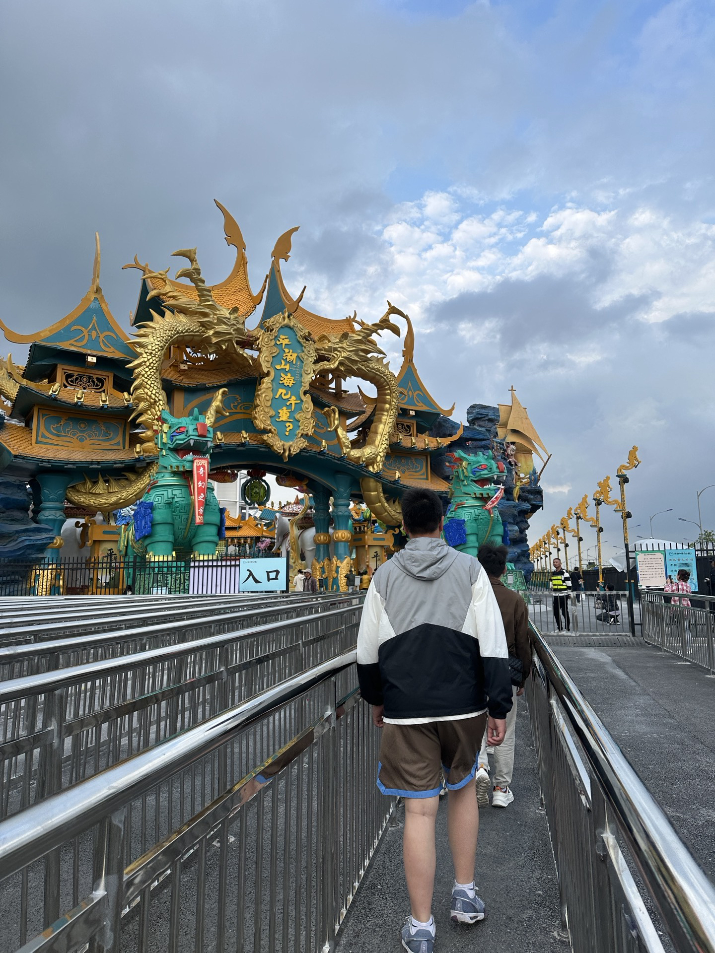 背影出圈？这条短裤功不可没🤩