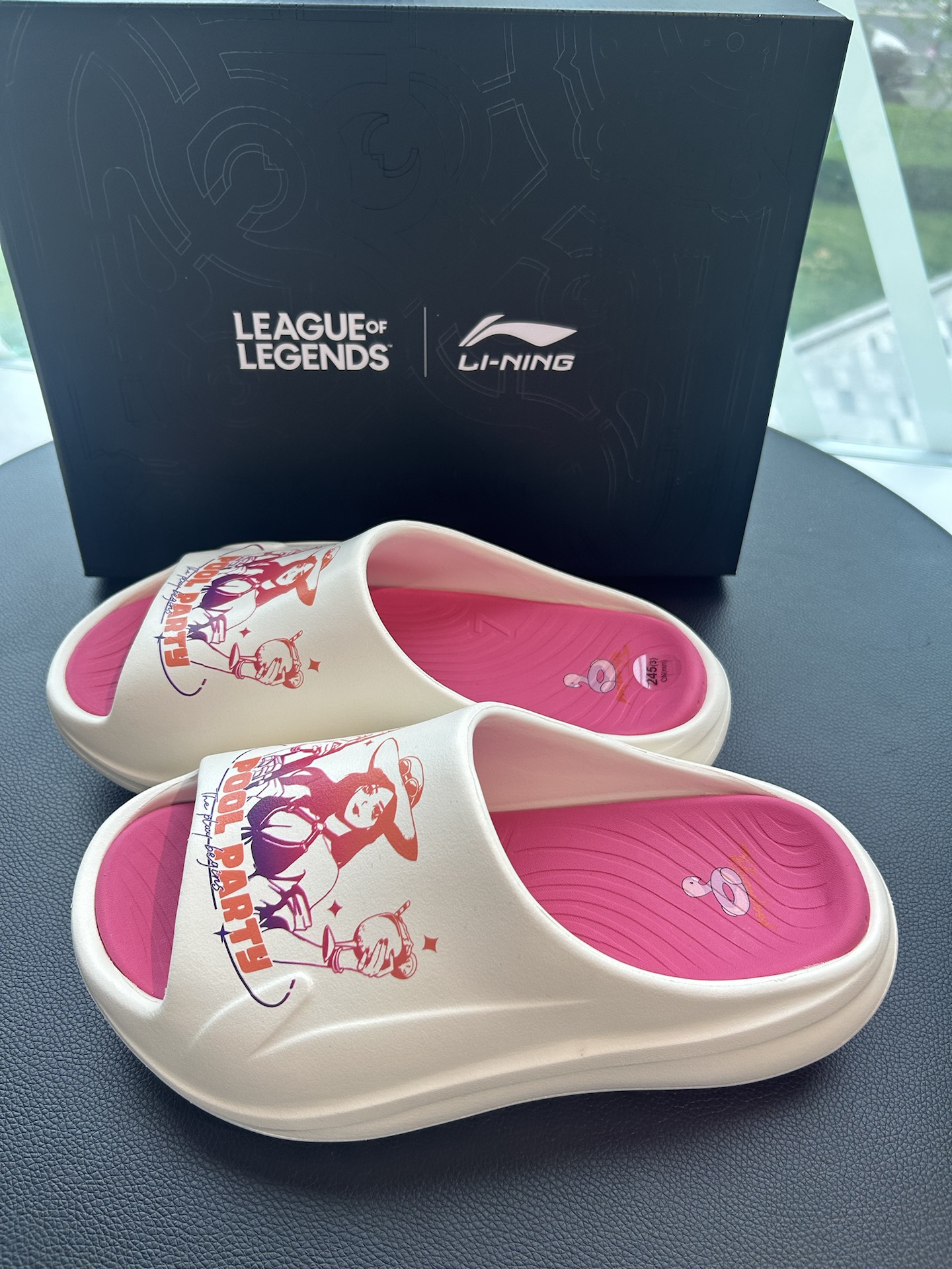 谁还没有双夏日梦幻拖鞋👡