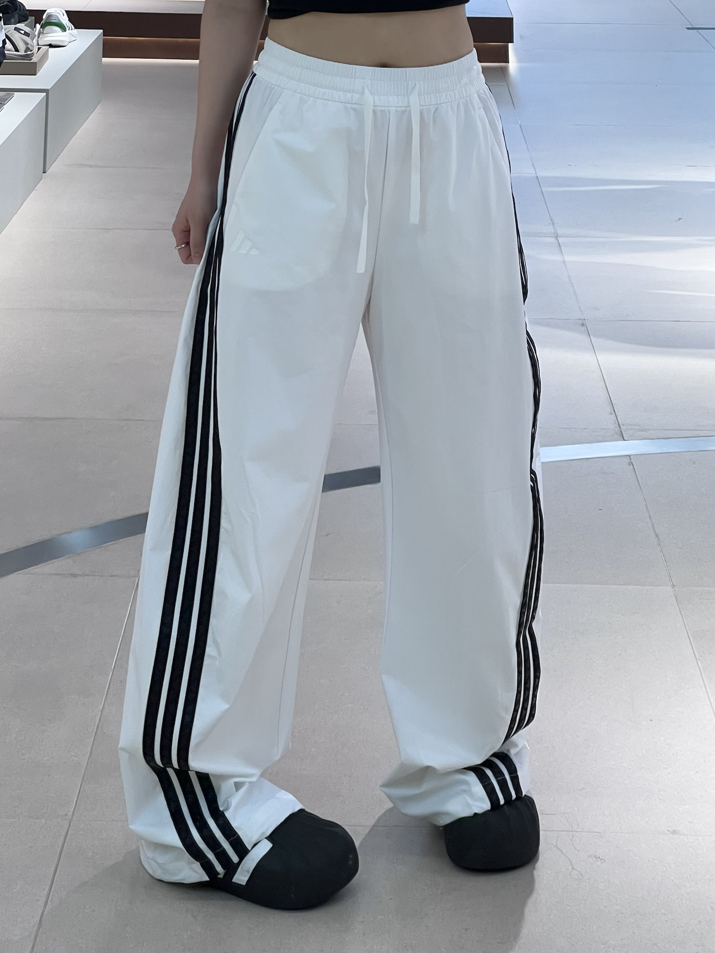 挖到一条松弛感满满的百搭神裤👖