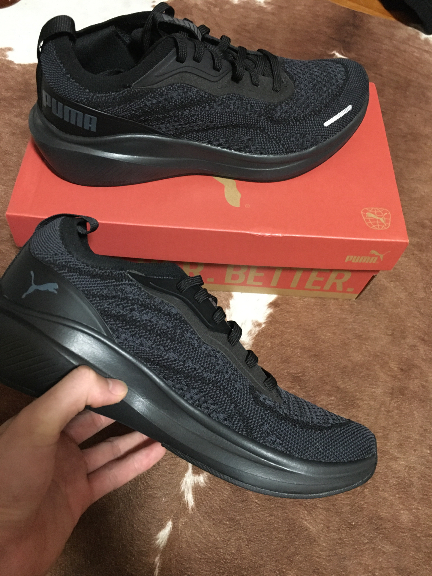 挖到一双超百搭的黑色跑鞋👟